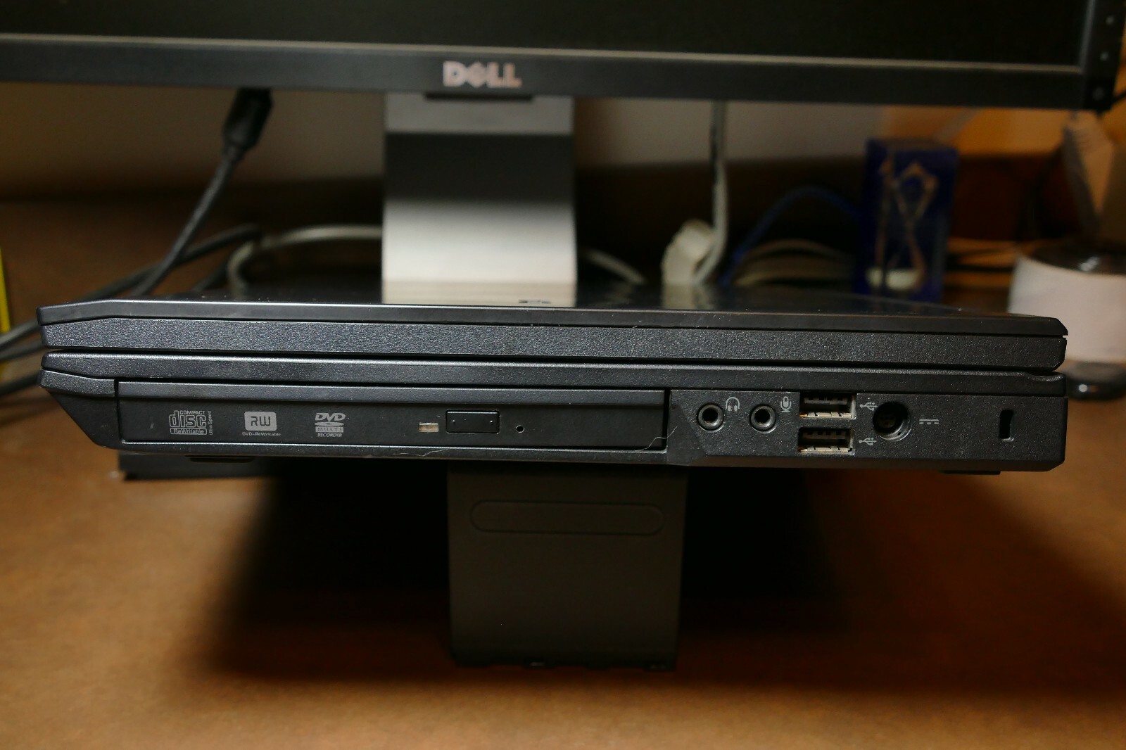 DELL Latitude E5400 2.53GHz, 4GB, 160GB HD, Blue Tooth