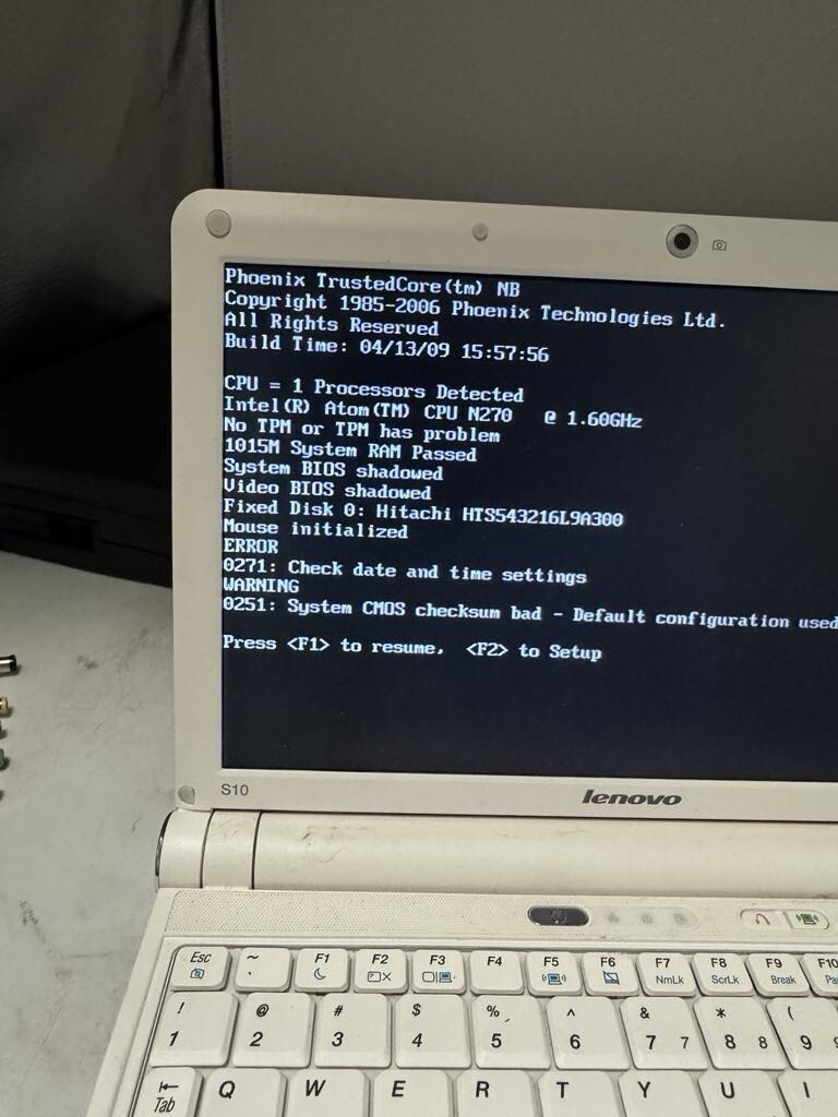 Lenovo IdeaPad S10 4231 Red Powers on , Partially Tested NO POWER SUPPLY