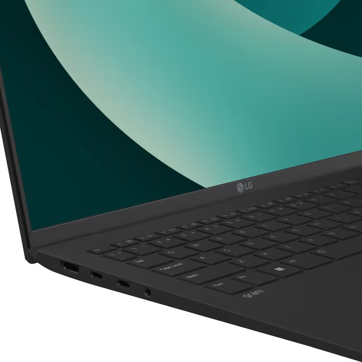 LG Gram 17″ Intel® Core™ Ultra 7, 32GB RAM, 2TB (2x1TB) SSD, 17Z90TL-H.AUB7U1