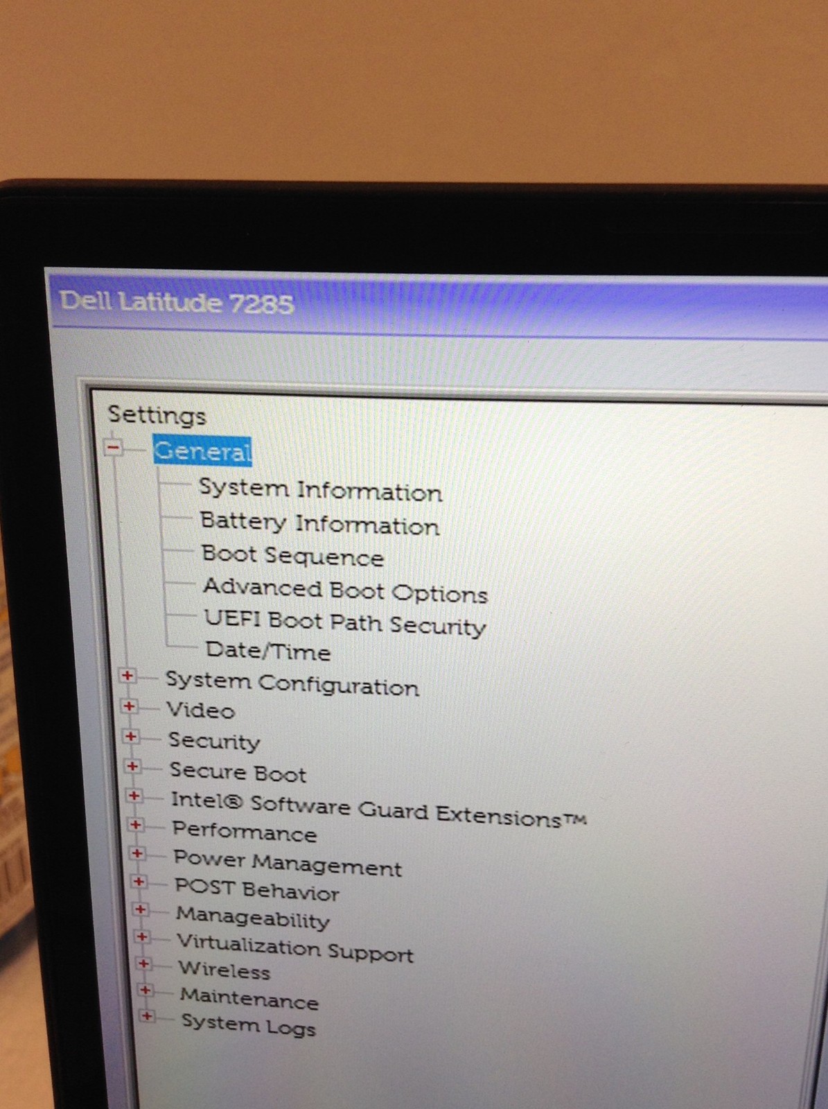 Dell Latitude 7285 2-in-1 Touch Laptop i5-7Y57 1.20Ghz 12.3″ w/ 8GB, 128Gb M2