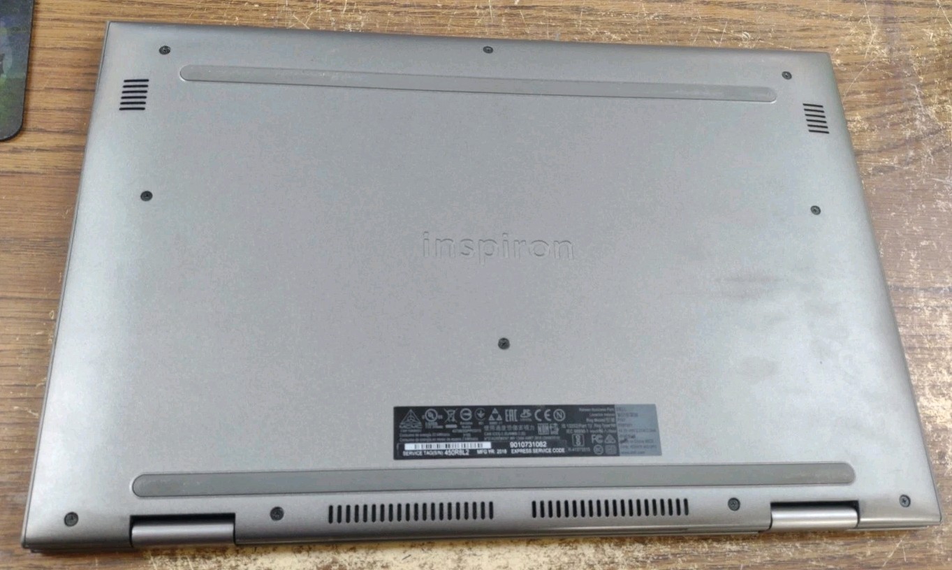 DELL INSPIRON 15 5579 2N1 TOUCH W/ i7-8550U 1.8GHz, 8GB RAM, 250GB HDD