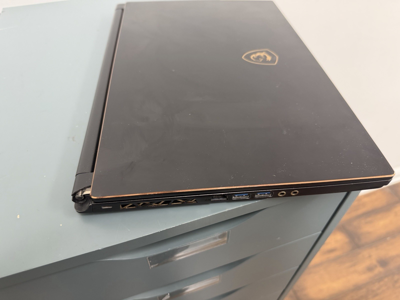 MSI MS 16Q4 15 inch Laptop i7 16GB 512GB Fully Working, Gaming Laptop