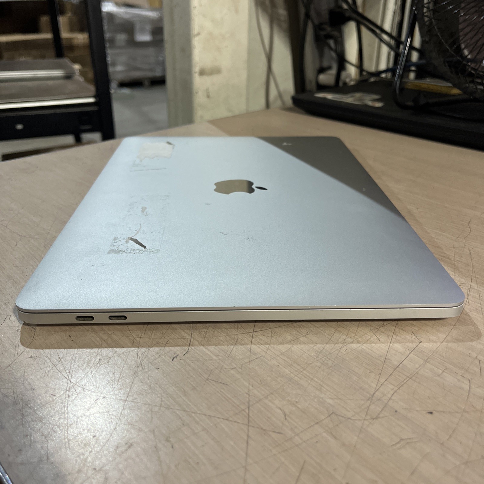 APPLE MACBOOK PRO 13″ TOUCH MID-2017 CORE I5-7267U 3.1GHZ 8GB RAM NO HD