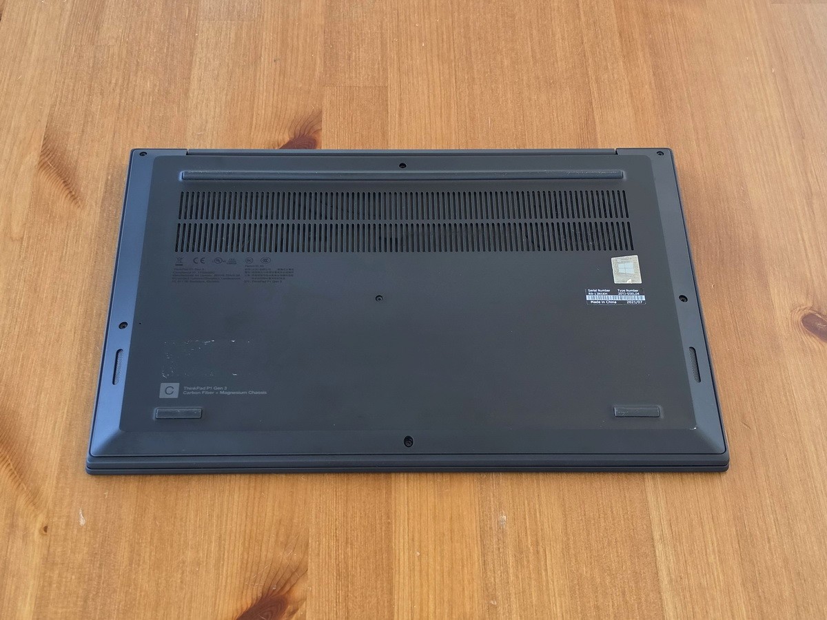 Lenovo ThinkPad P1 Gen 3 i7-10875H 16GB 15″ FHD 1920×1080 512GB SSD NVIDIA T1000