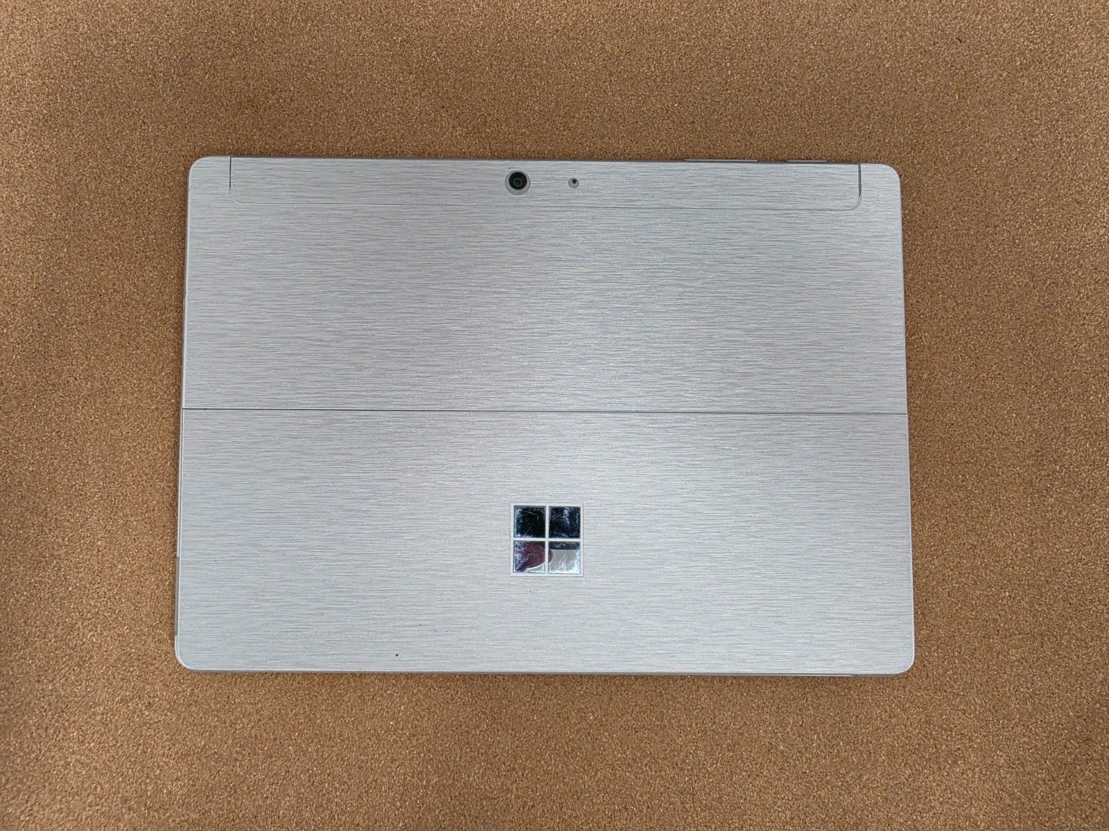 Microsoft Surface Go 2 m3-8100Y 8GB Ram 128GB SSD Win 11 Pro