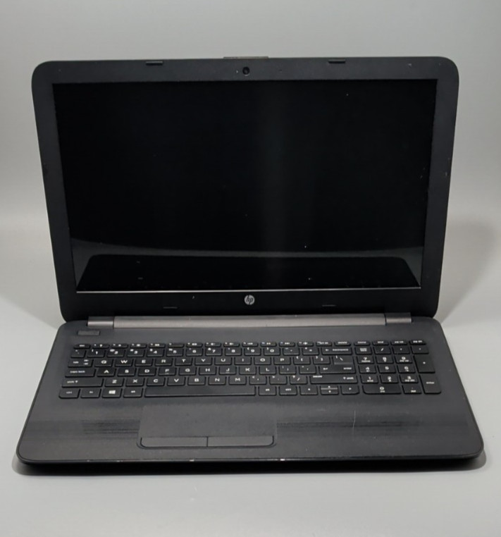 HP Notebook 15-ba009dx Laptop, AMD A6-7310 2GHz, 8GB RAM, 120GB SSD/Win 11 H