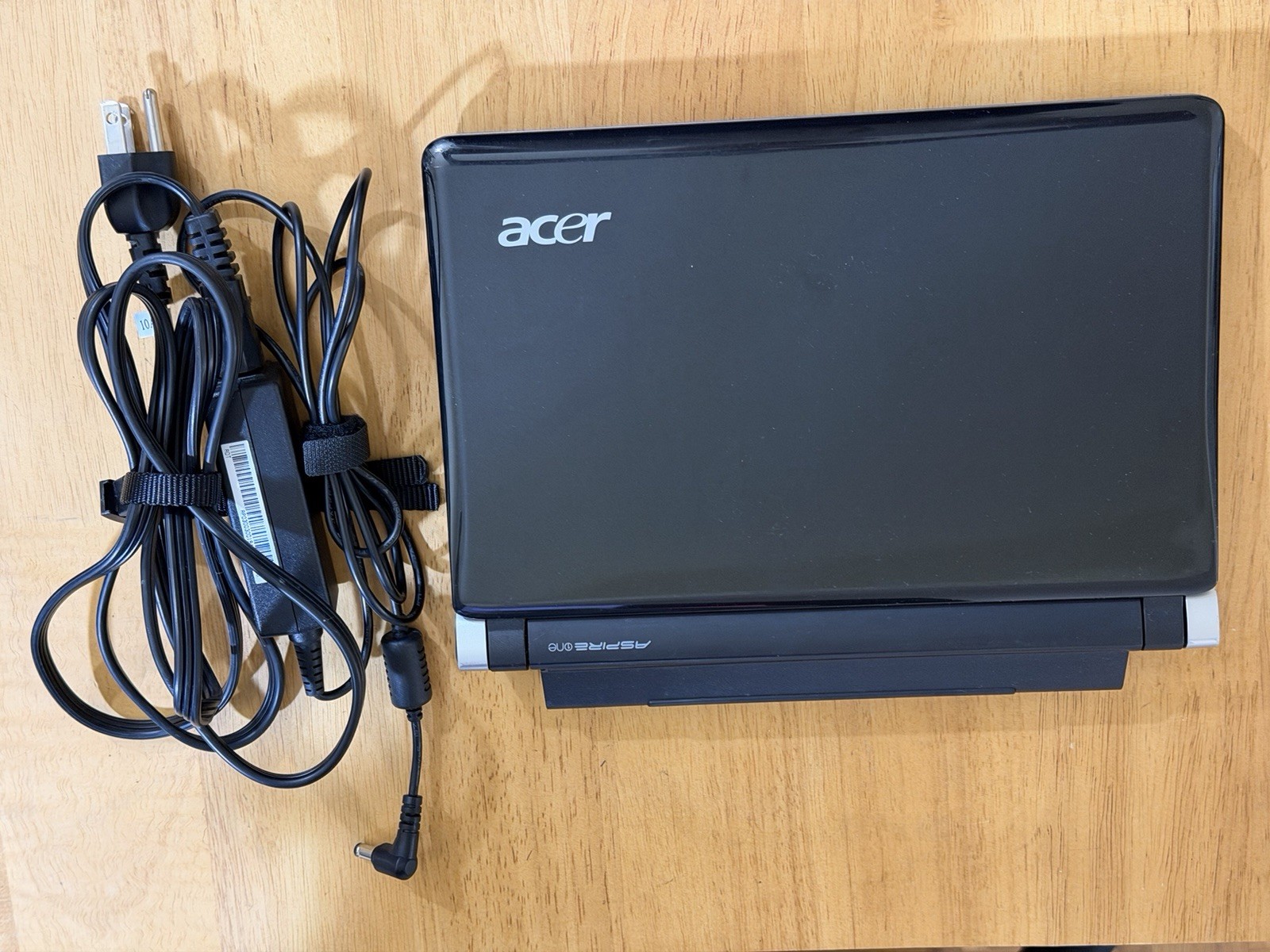 Acer Aspire One D250-1719 Netbook Intel 1GB RAM 160GB HDD Windows 7