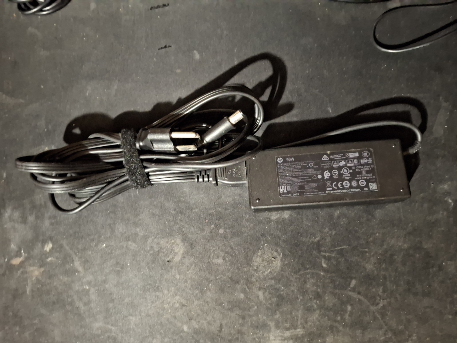 HP Pavilion g7 Notebook AMD A4-3300M 1.90GHz 8GB No HDD + Charger