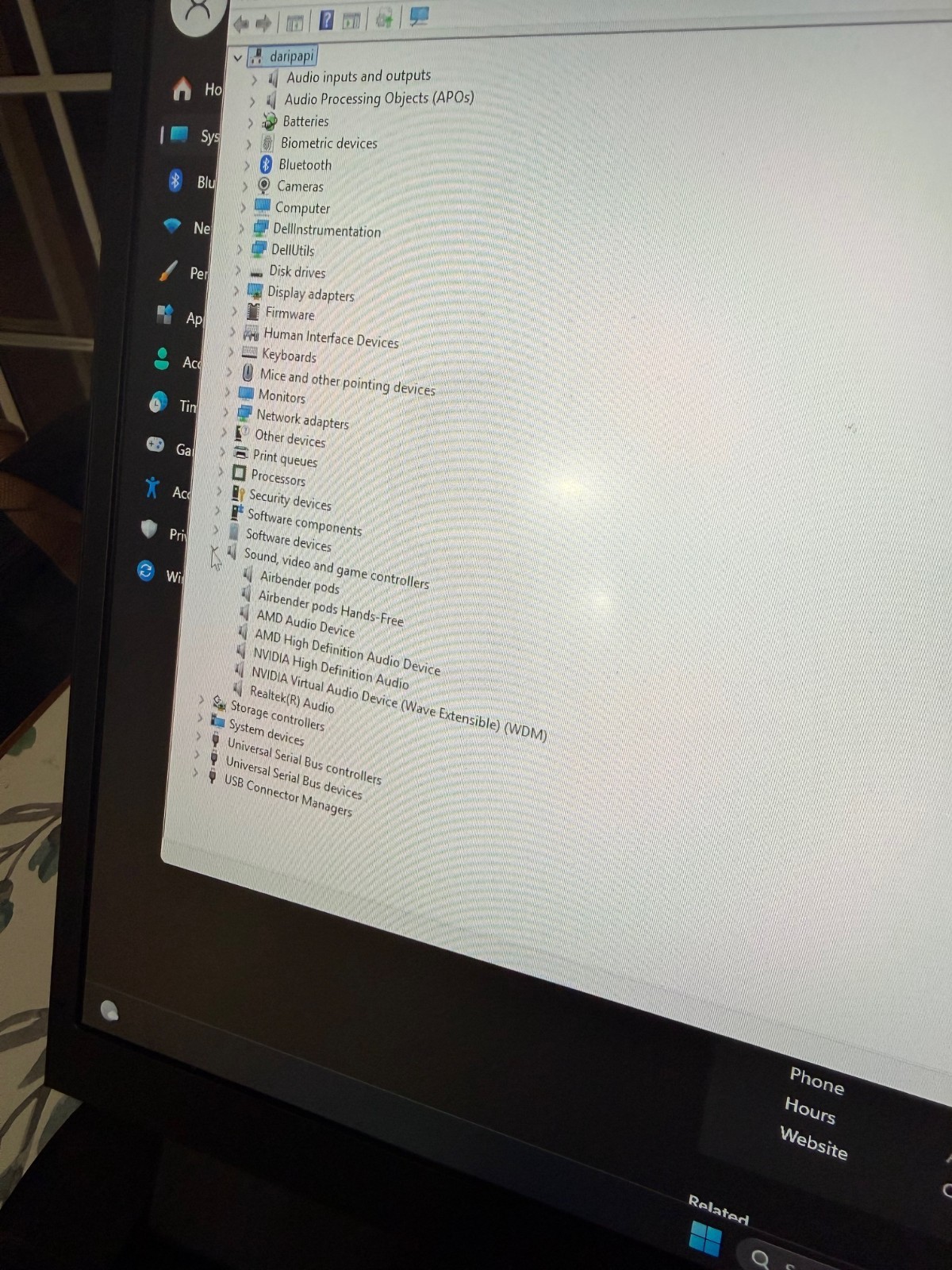Alienware M17 R5 17.3” (1TB SSD. AMD Ryzen 9 6900HX, 4.9GHz 16GB RAM) Gaming.
