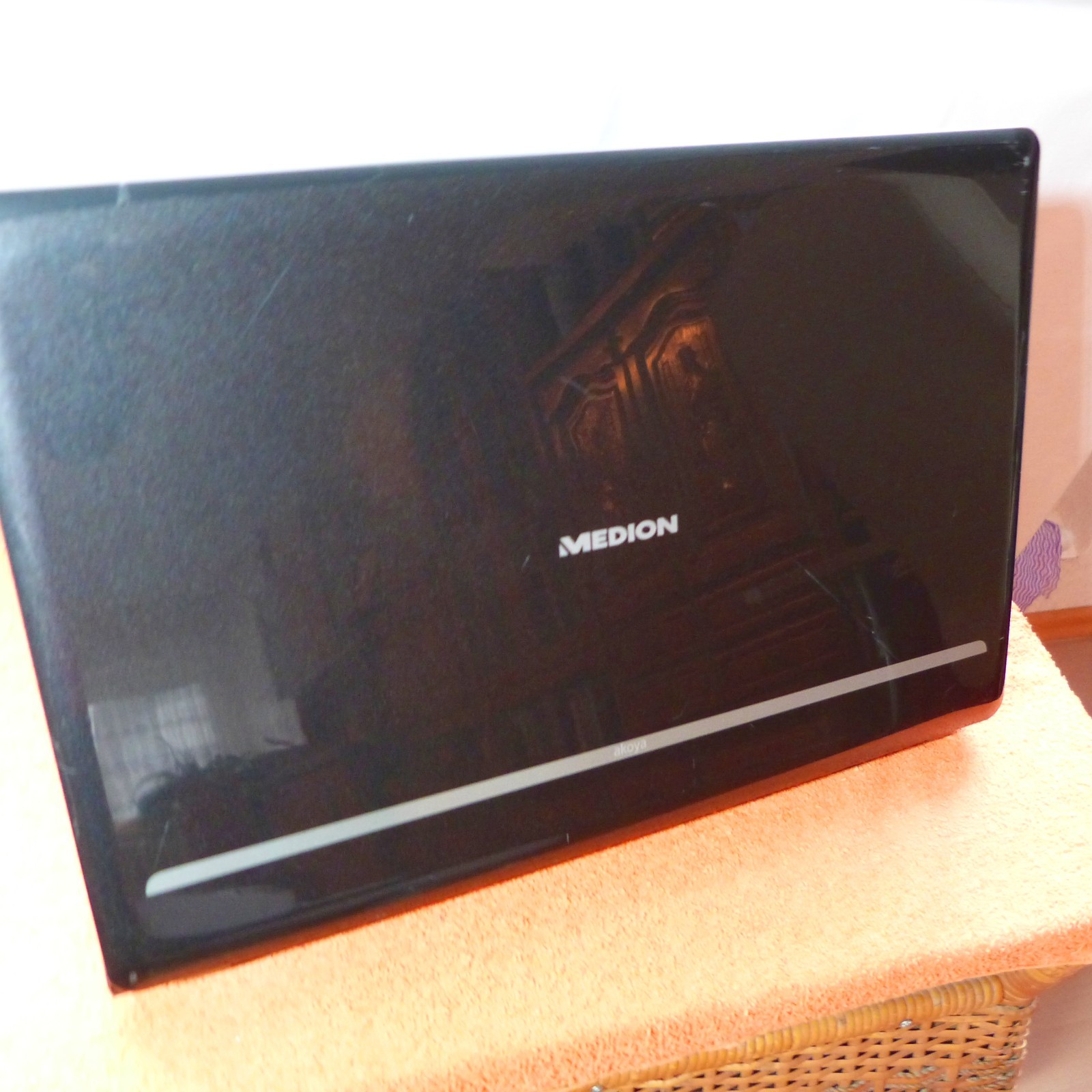 Medion P8610 BLURAY DOLBY Cinema 18″ HDP I SSD Windows 10 PRO I 2x GeForce GPU