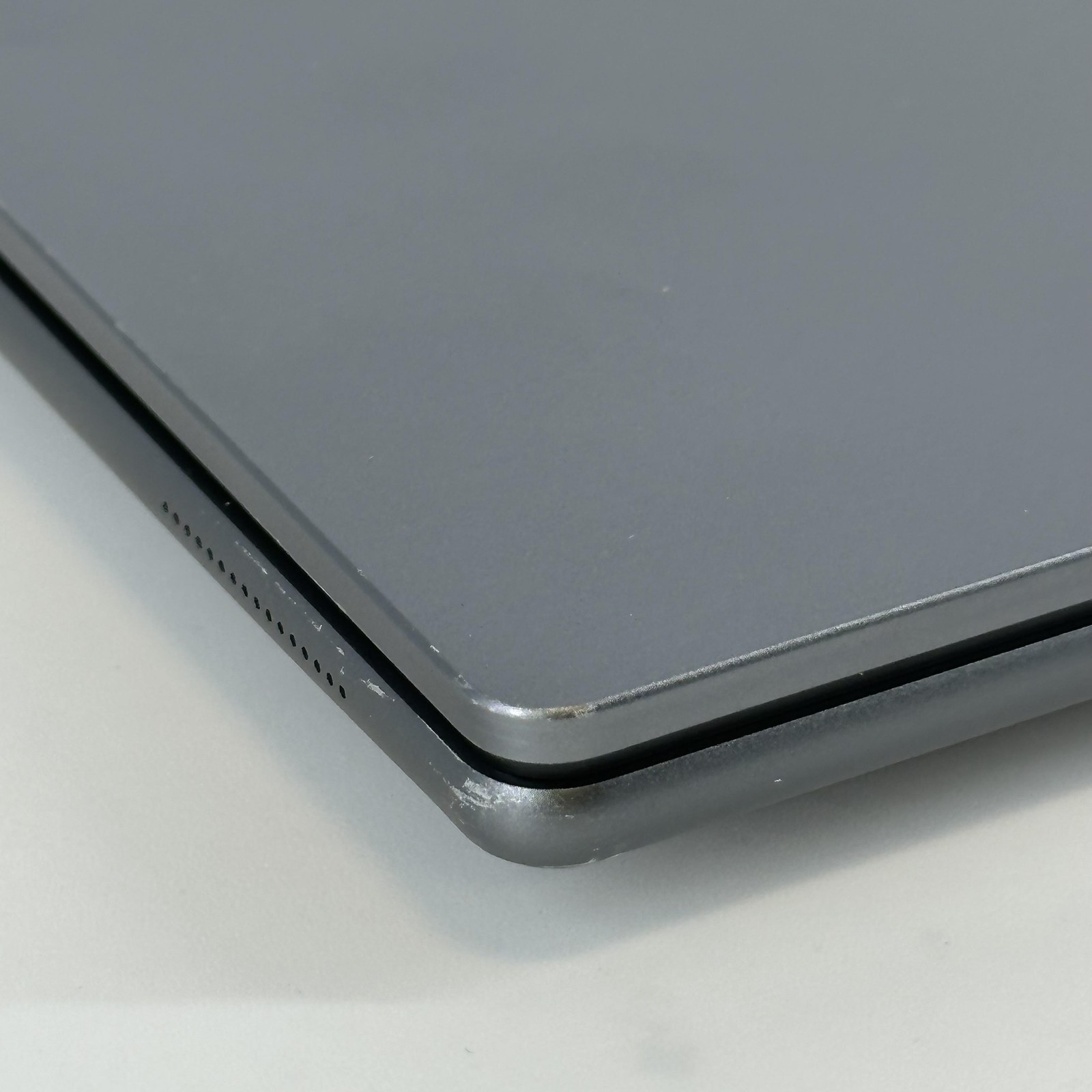 Lenovo Yoga Pro 9i 16 QHD+ TOUCH 2.3 GHz Ultra 9 185H 32GB 1TB SSD RTX 4050 Good