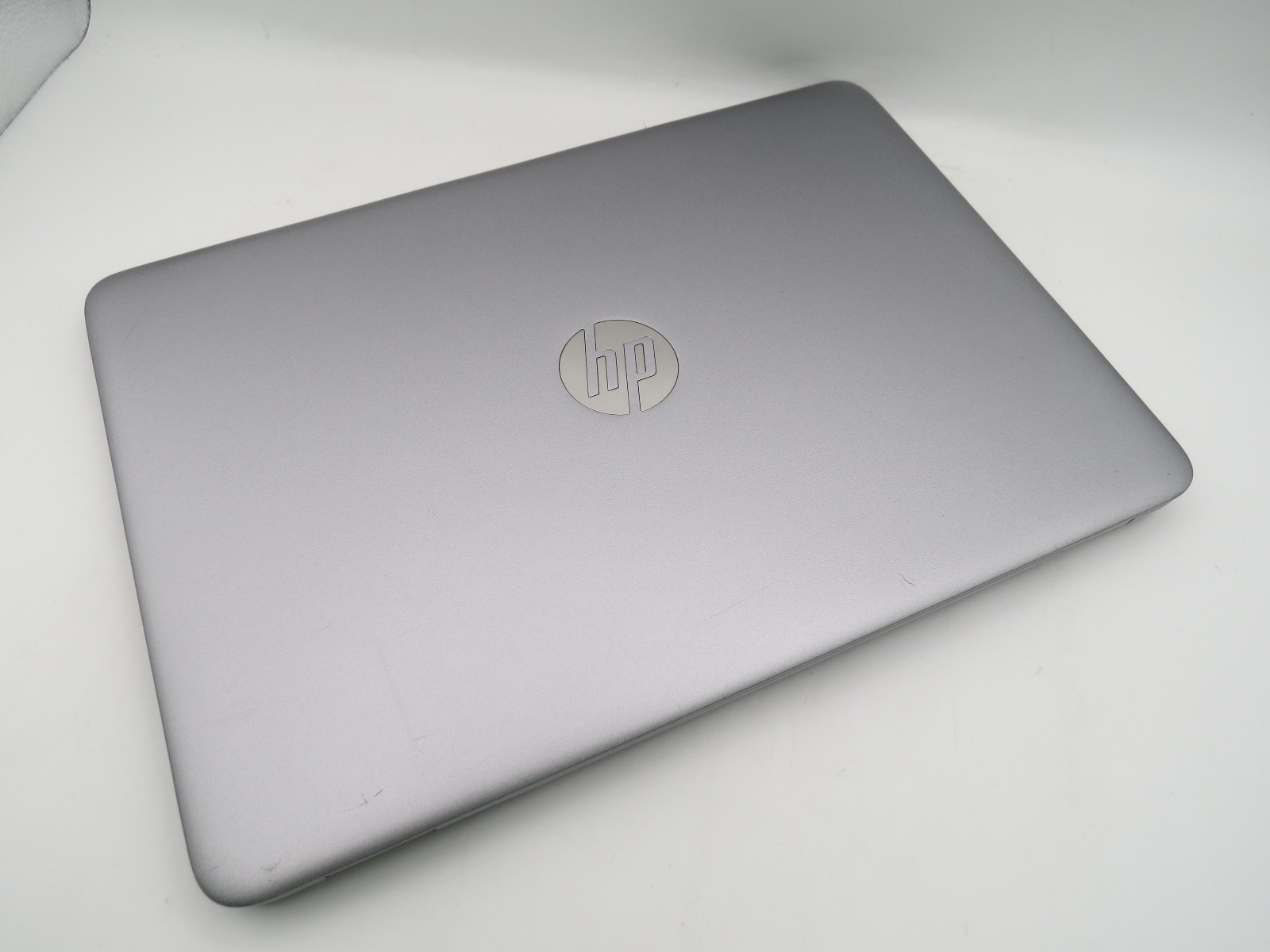 HP Elitebook 840 G4 | i5-7300U @ 2.6GHz | 16GB DDR4 | 256GB m2 | No OS/AC