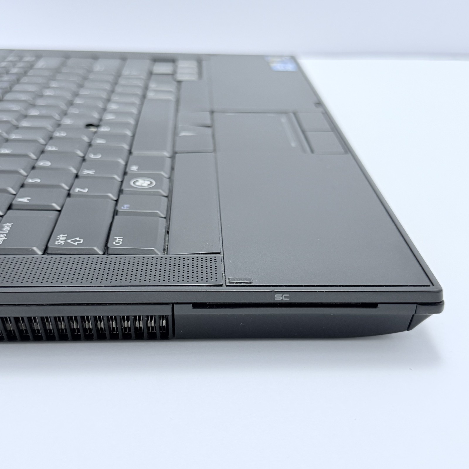 Dell Latitude E6410 Laptop Intel Core i5 M540 4GB 250GB DVD – Black (GRADE C)