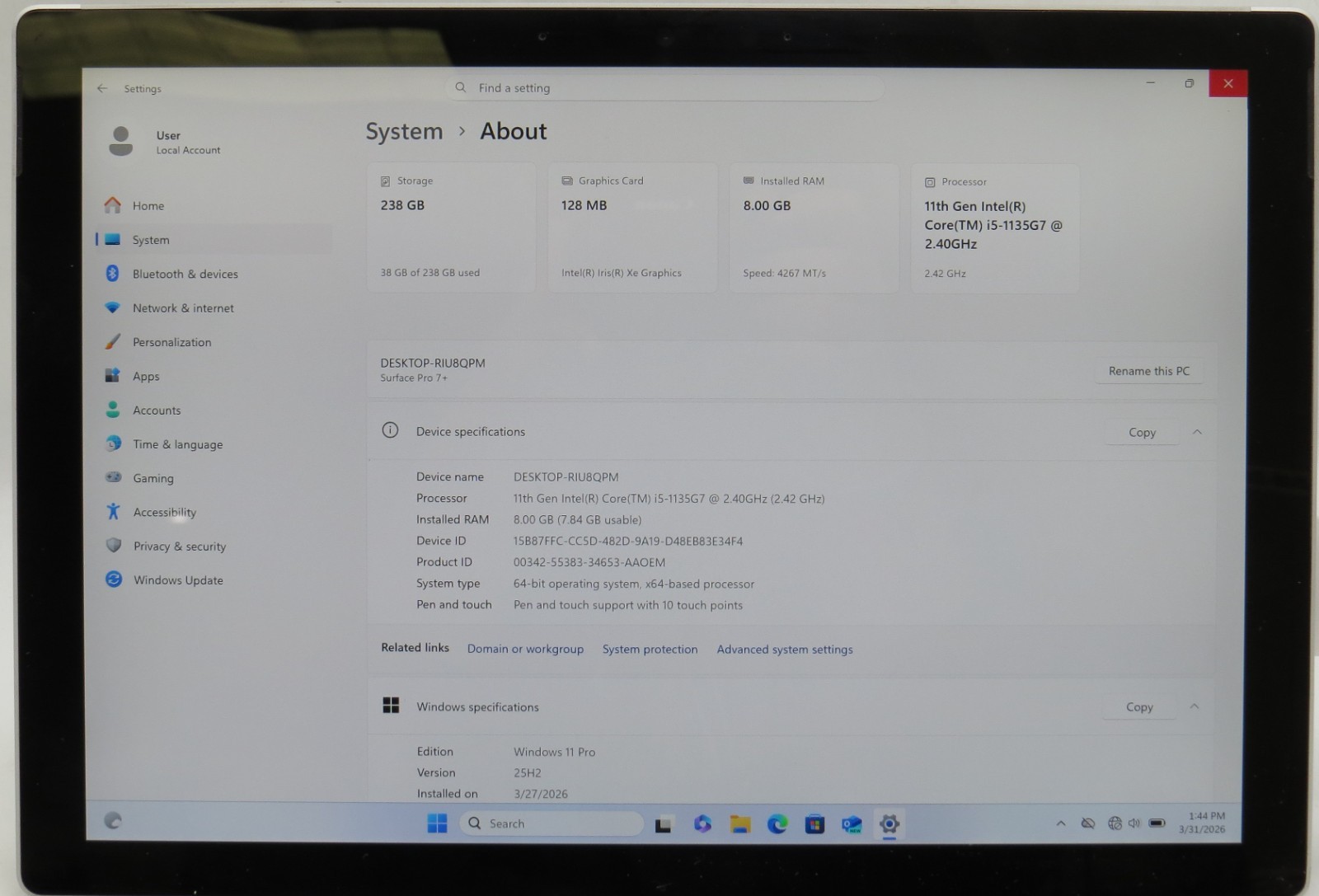 Microsoft Surface Pro 7+ 12″ Touch i5-1135G7 256GB HDD 8GB RAM Win11 w/AC