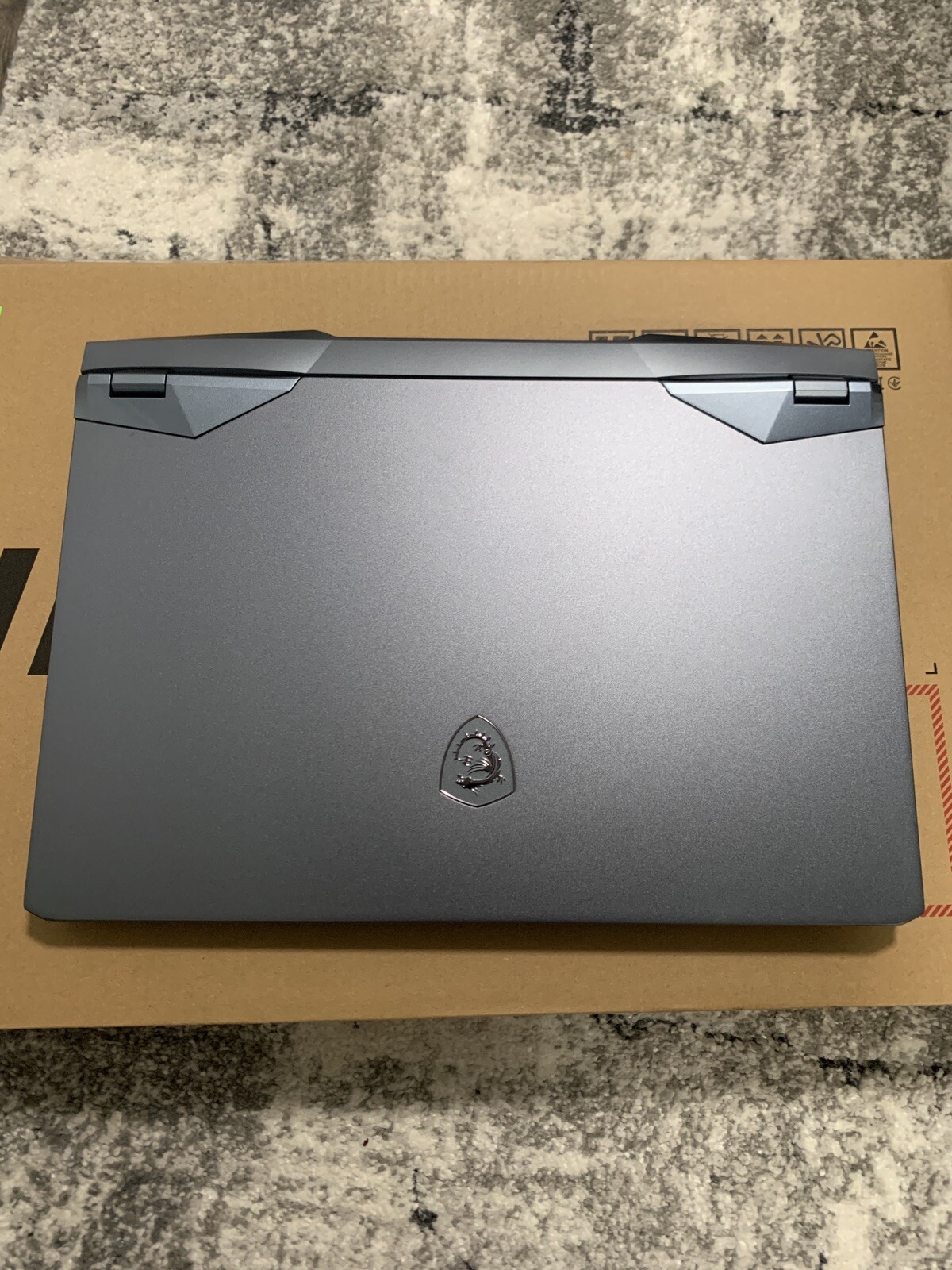 ✅💻 MSI Raider GE76 12UE 17.3″ i7-12700H 16GB DDR5 1 TB SSD RTX 3060 Win 11