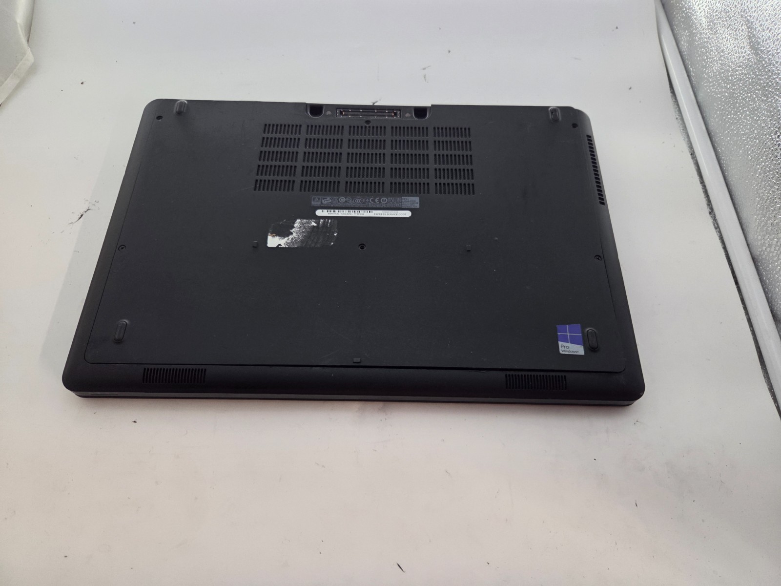 621194LatitudeE5550Gamer w/charger.Hybrid Gfx.i7-5600U.16GB.120GB SSD.15.6″Touch