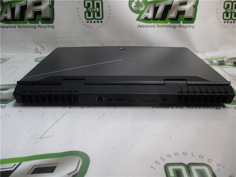 Alienware M17 R4 Laptop i7-7820HK 2.9GHz 32GB 512GB SSD GTX 1080 Win 10 Pro COA