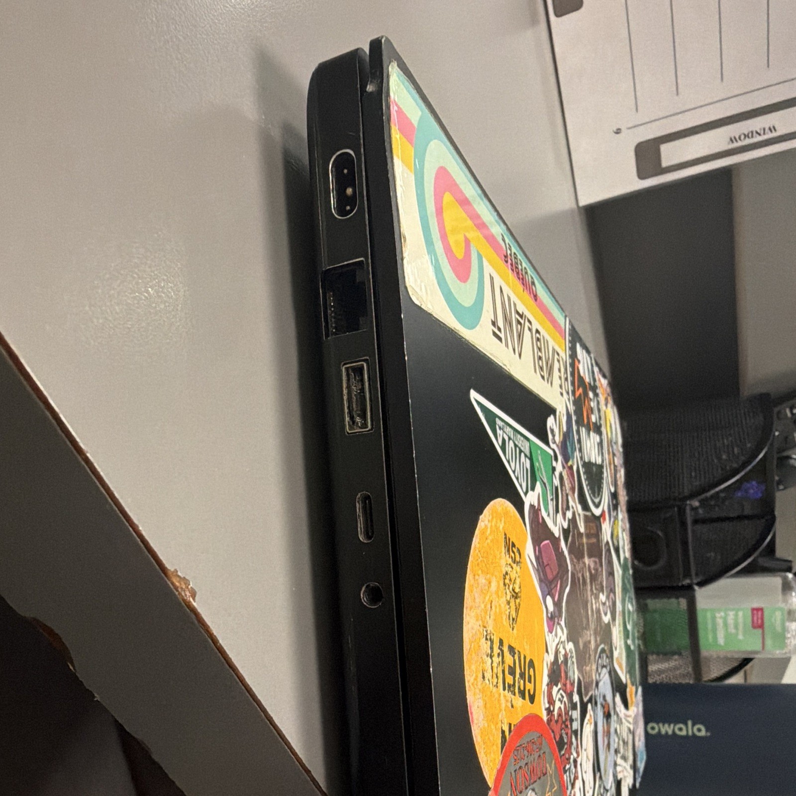 Razer Blade 15 144Hz i7-10750H 2.6GHz 16GB RAM 512GB RTX 3060 CRACKED SCREEN