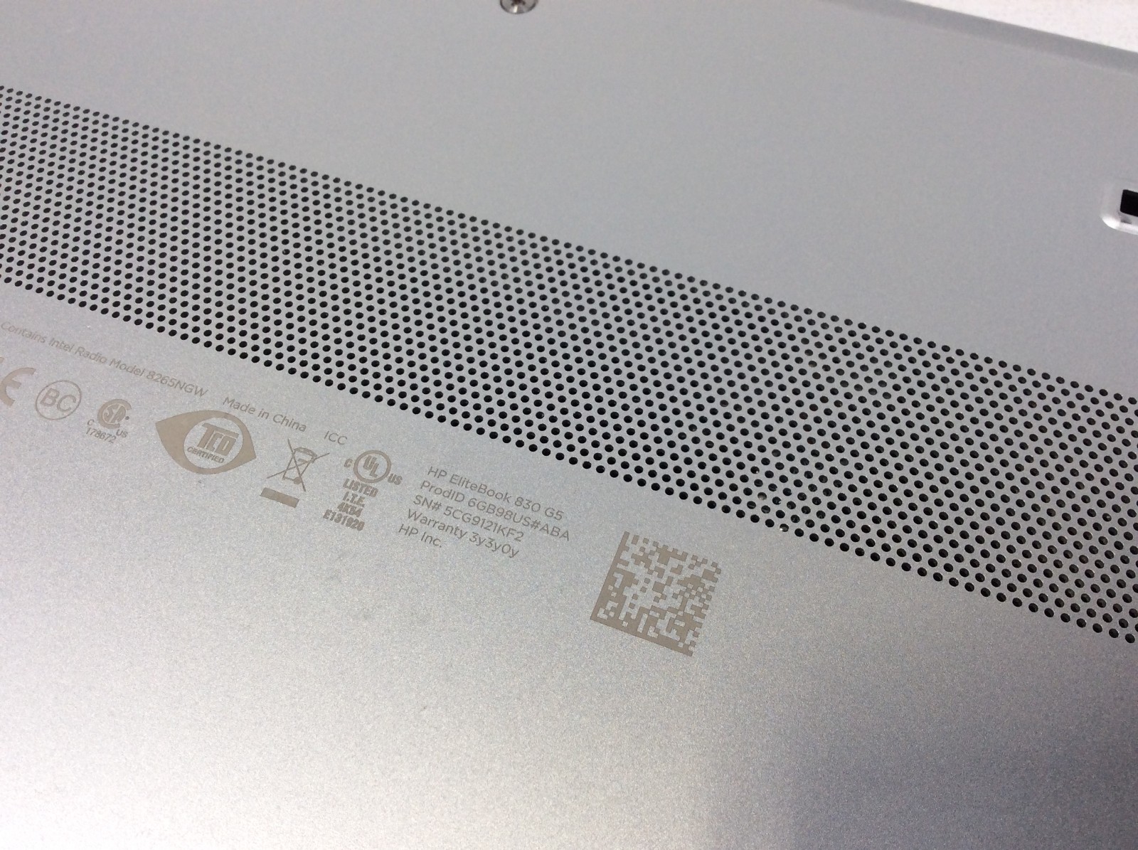 HP EliteBook 830 G6 13.3″ i7-8665U 1.9GHz 8GB RAM 500GB SSD Includes AC