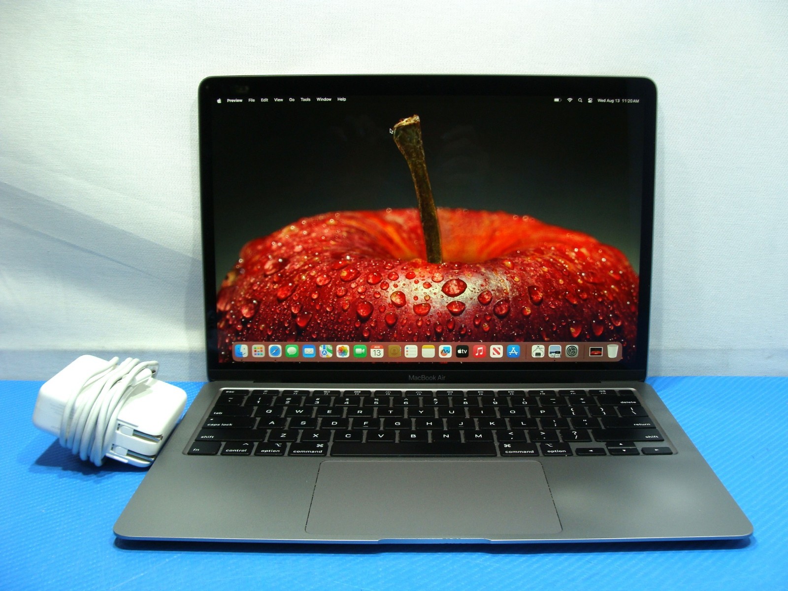 Apple MacBook Air 13.3″ A2179 2020 i5-1030NG7 1.1GHz 16GB 256GB Sequoia MVH2LL/A