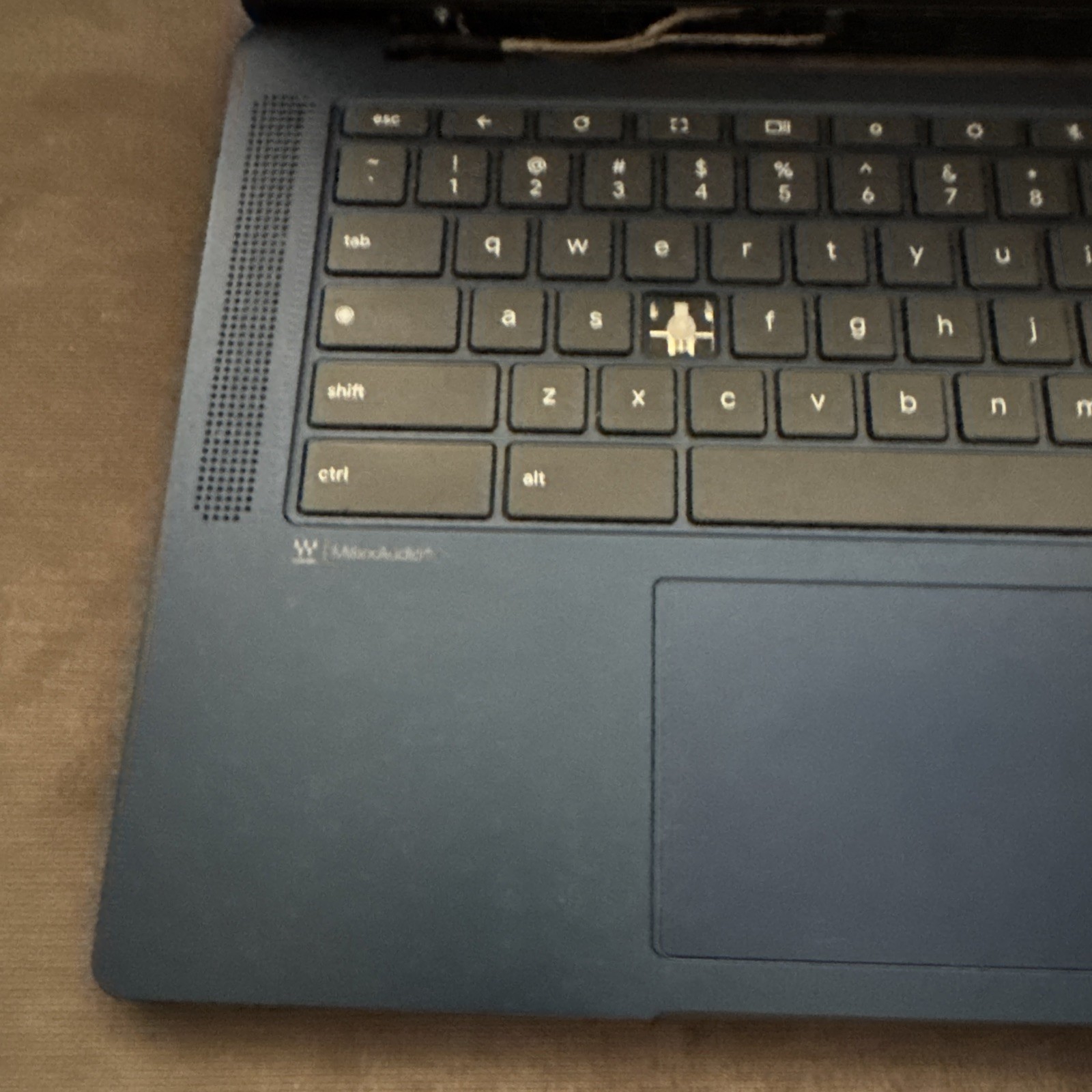 Lenovo IdeaPad Slim 3 Chromebook 14″ FHD MediaTek 8-Core 4GB 64GB Blue – PARTS