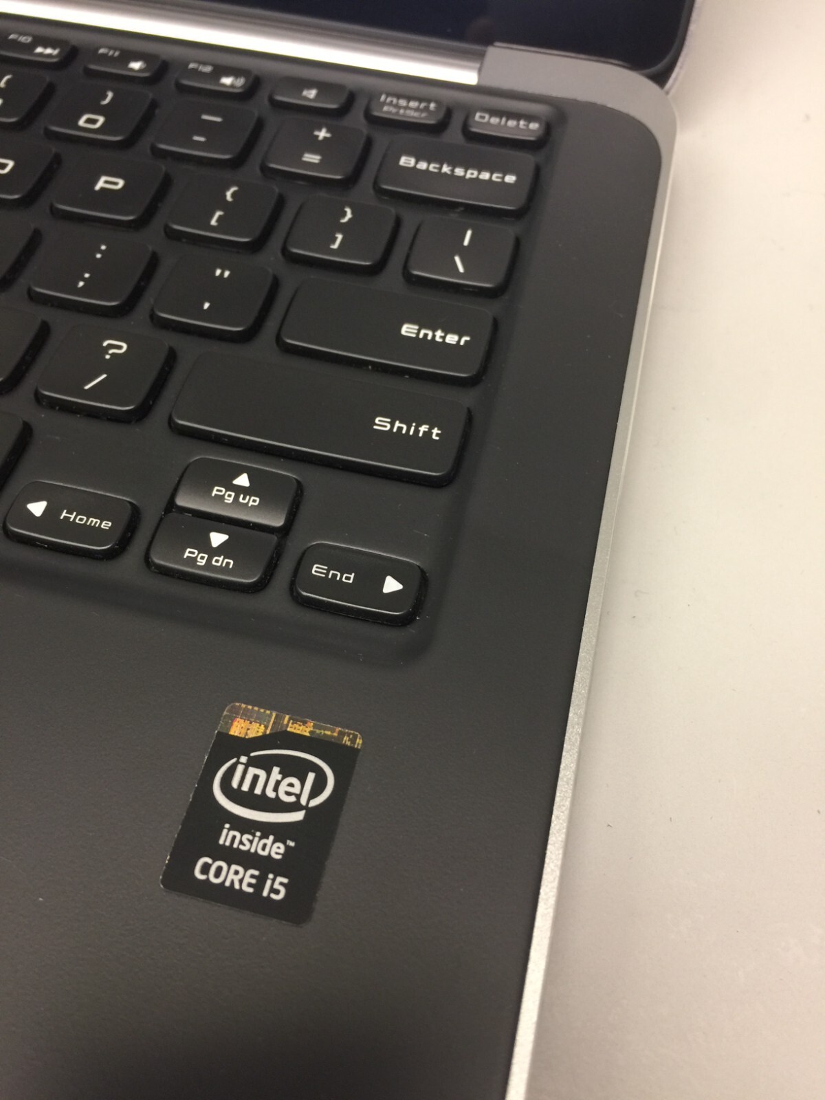 Dell XPS 13 9333 13.3” core i5 4th gen 1.70GHZ 8GB RAM 256GB SSD WIN 11 PRO