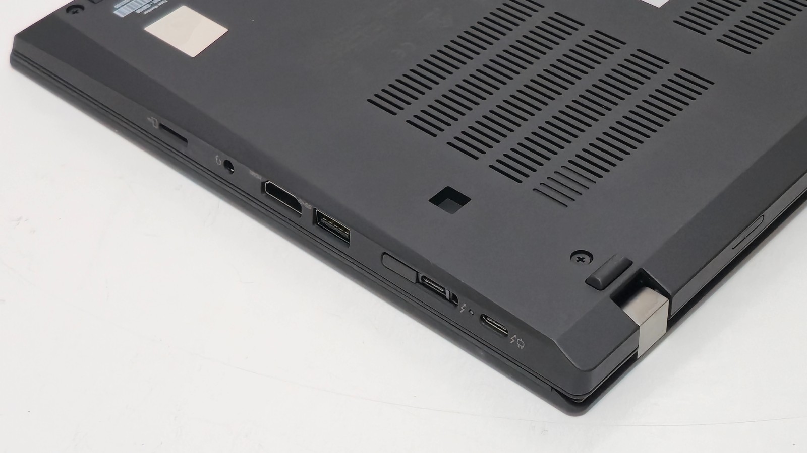 Lenovo ThinkPad P14S Gen 2 Intel i7-1185G7, 48GB RAM, 1TB SSD NVIDIA T500 Touch