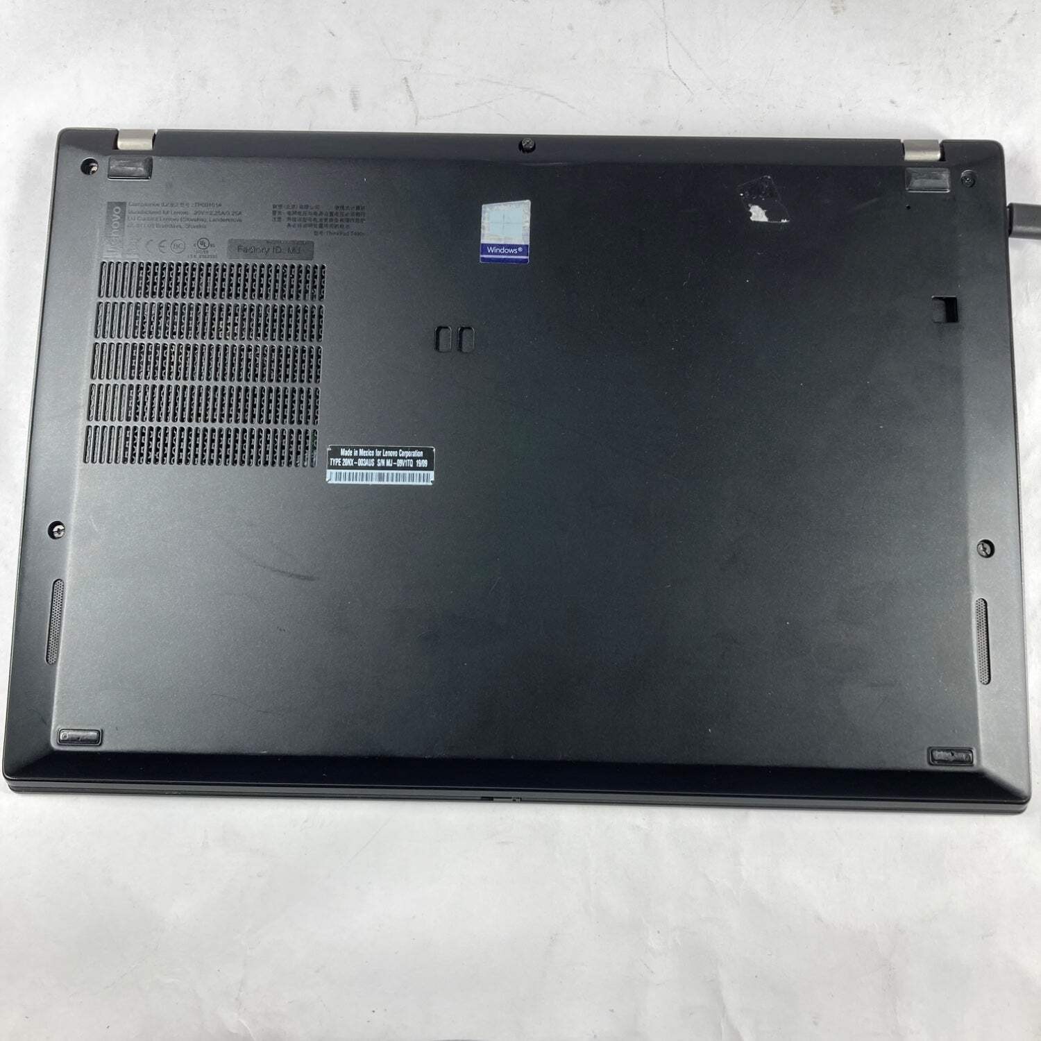 Lenovo ThinkPad T490s 14″ i5-8365U 1.6GHz 8GB RAM NO SSD NO OS BAD BATTERY
