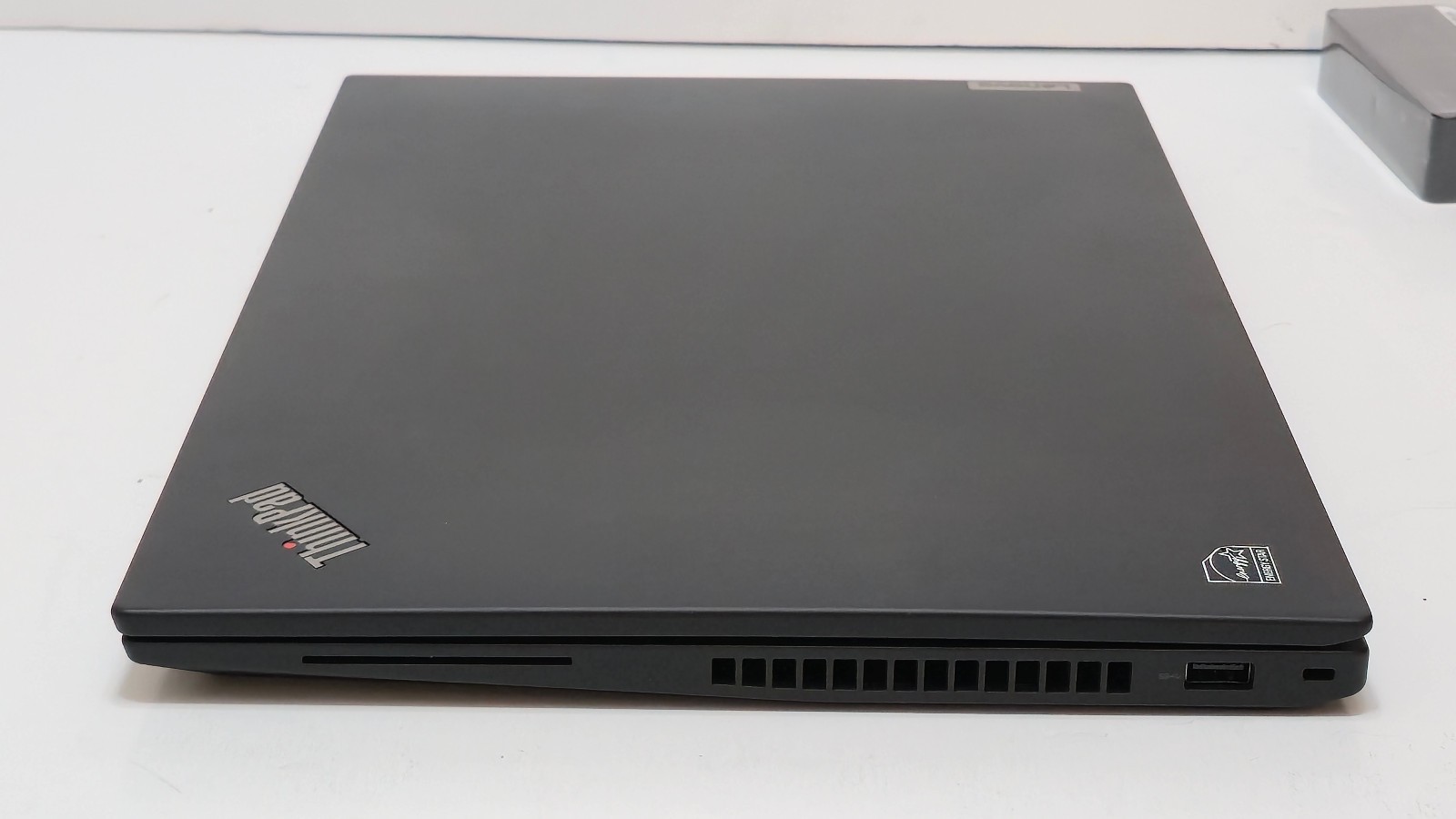 Lenovo ThinkPad P16s Gen 2 Ryzen 7 Pro 2TB SSD 64 GB RAM Radeon 780M 4GB Touch