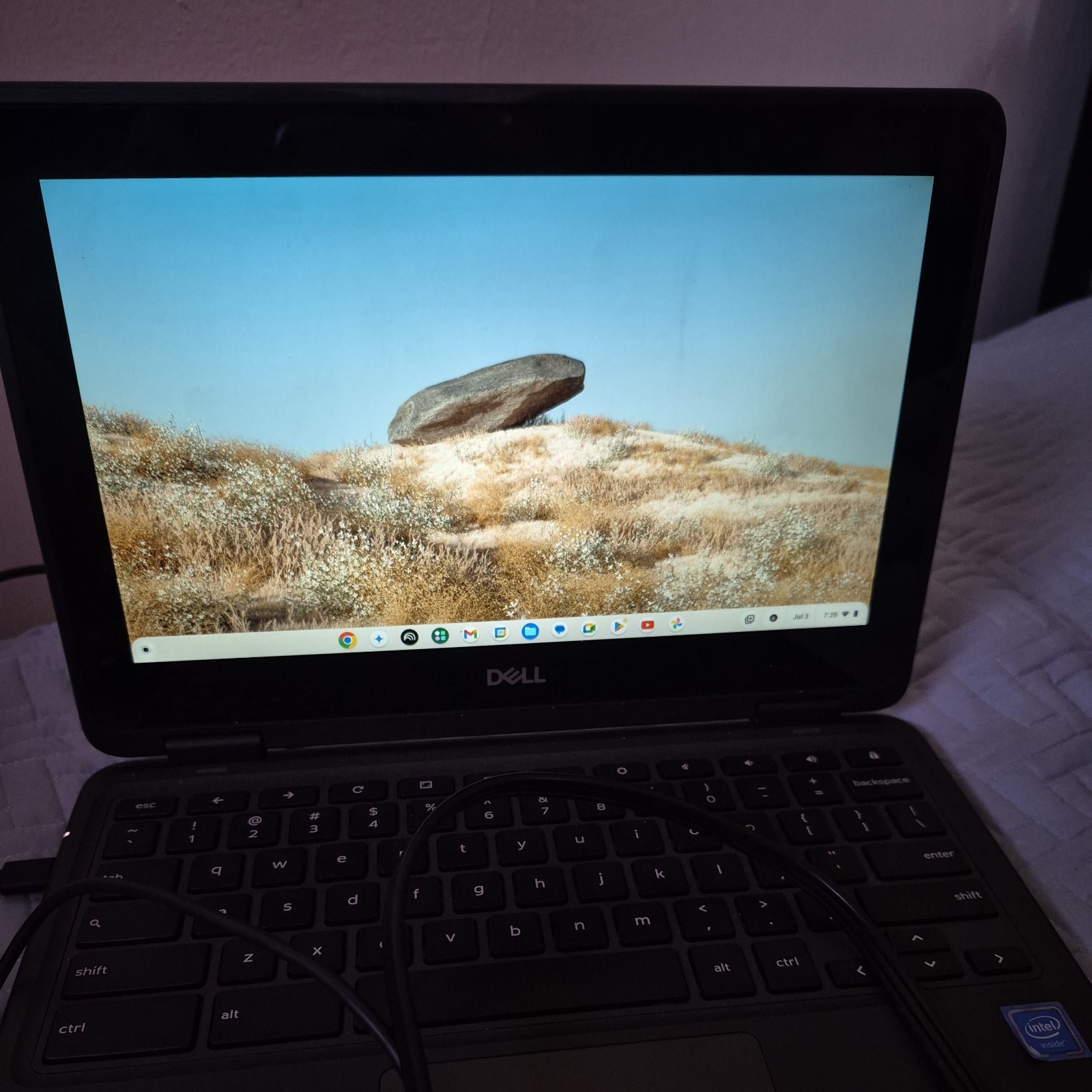 Dell Chromebook 3100 2in1 Touch Screen Intel Celeron 4GB RAM 32GB Touchscreen !!