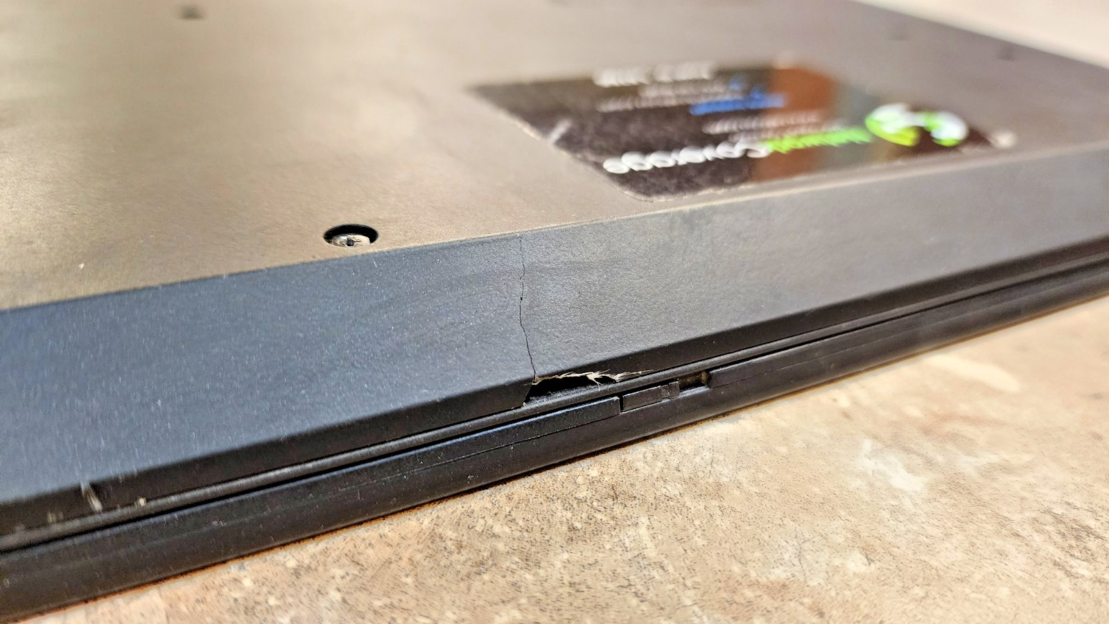 Lenovo ThinkPad T590 i7-8565U 16GB RAM 512GB NVME SSD Win 11 Pro 15.6″ Laptop