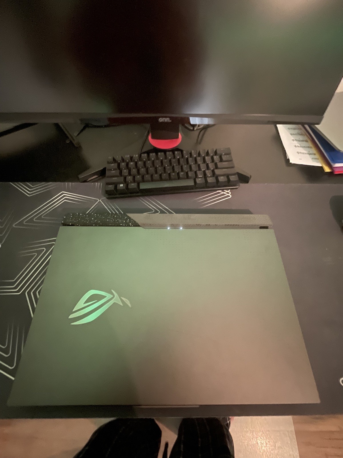 ROG Strix G17, AMD Ryzen 9 7940HX, 16GB DDR5 RAM, 1TB SSD, RTX 4050