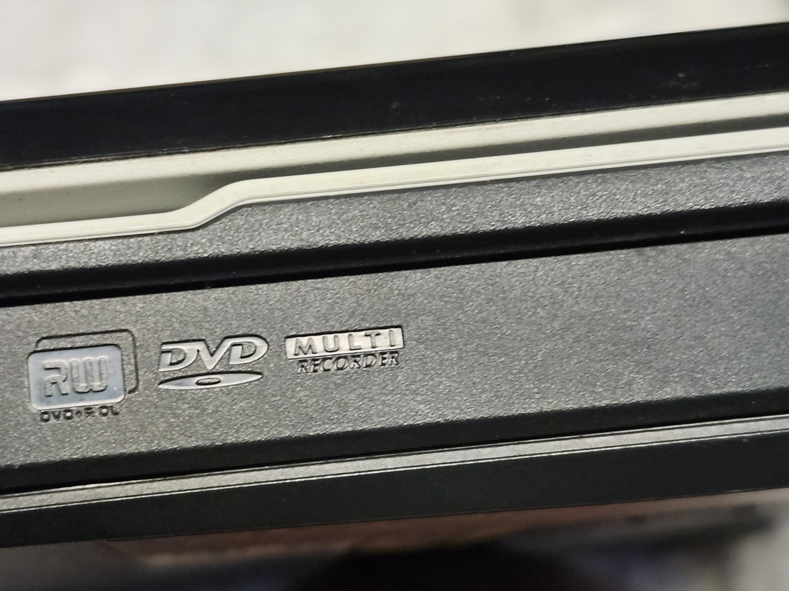 Acer Aspoire 5720 Laptop Windows Vista Home Premium DVD RW
