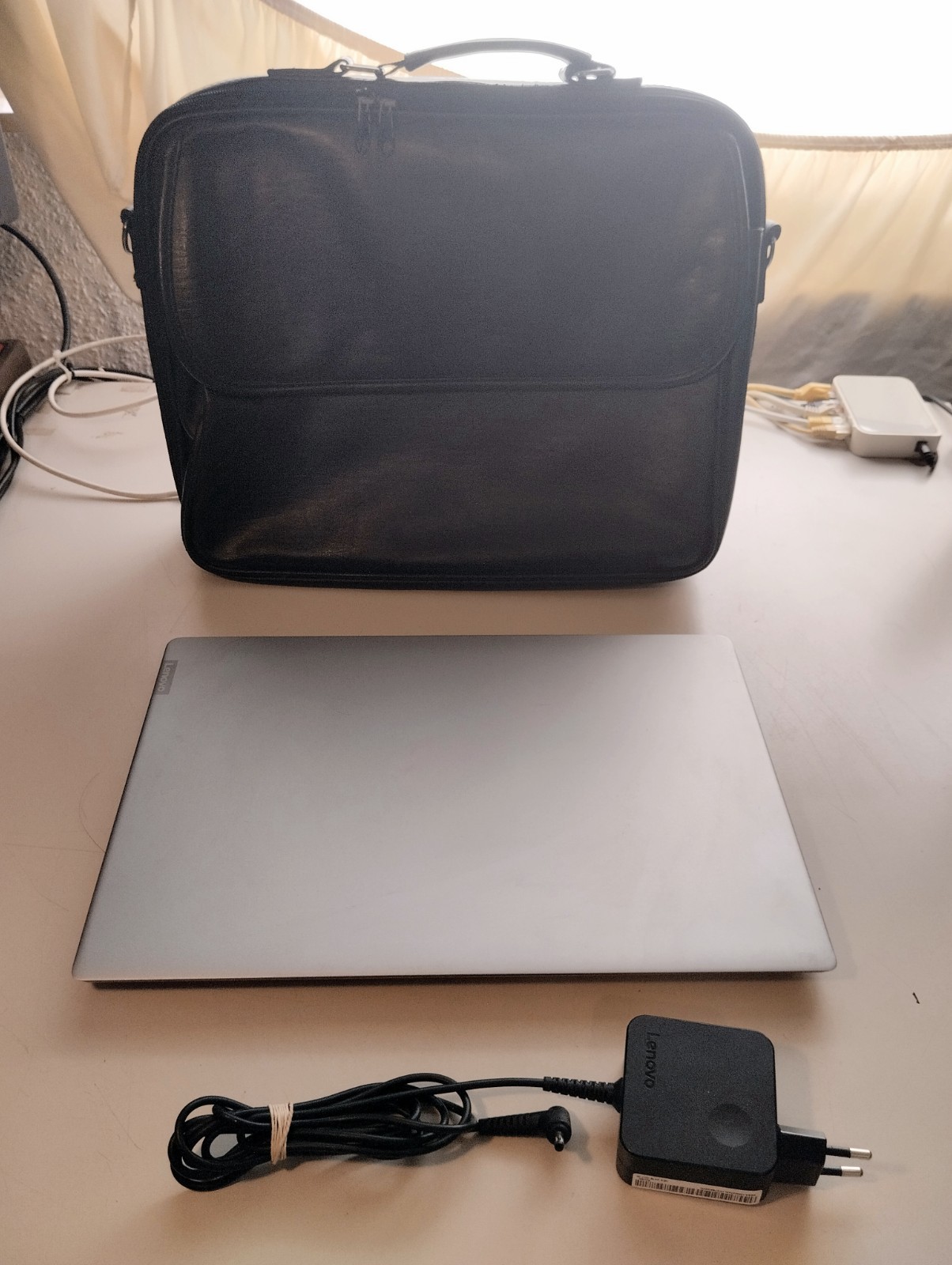 Lenovo ideapad 330S – Intel I3 2(4)x2.20GHz – 8GB RAM DDR4 – 500GB SSD