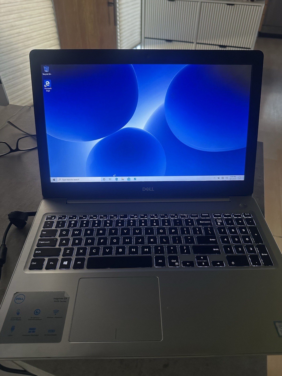 Dell Inspiron 5570 15″ i7- Laptop 12GB NO Power Adapter Windows 11 Home