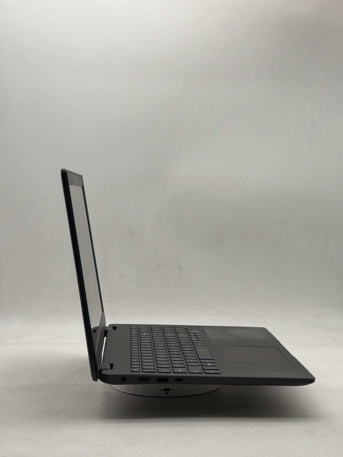 Dell Latitude 3510 i3-10110U 15.5″ 8GB 128GB NO OS {Read}