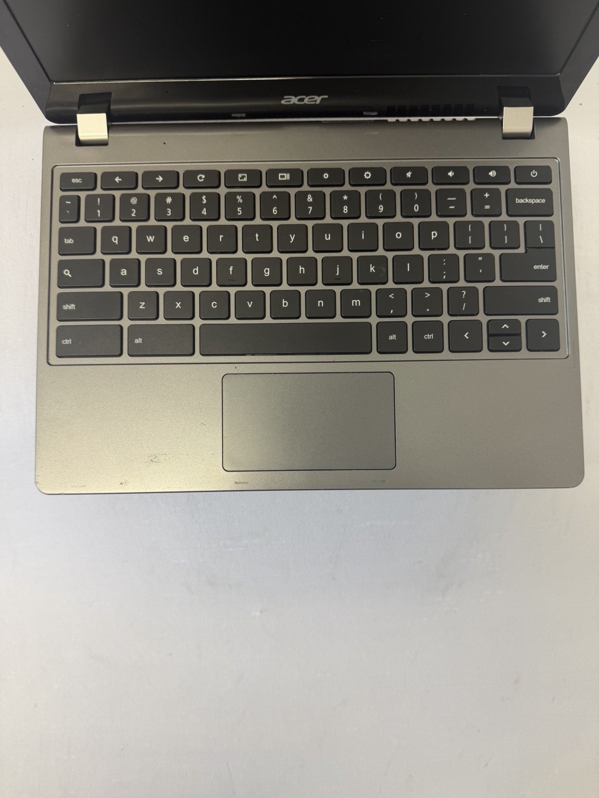 Acer Chromebook C740-C4PE Laptop – Good Screen – Intel Celeron 3205U – Read Des