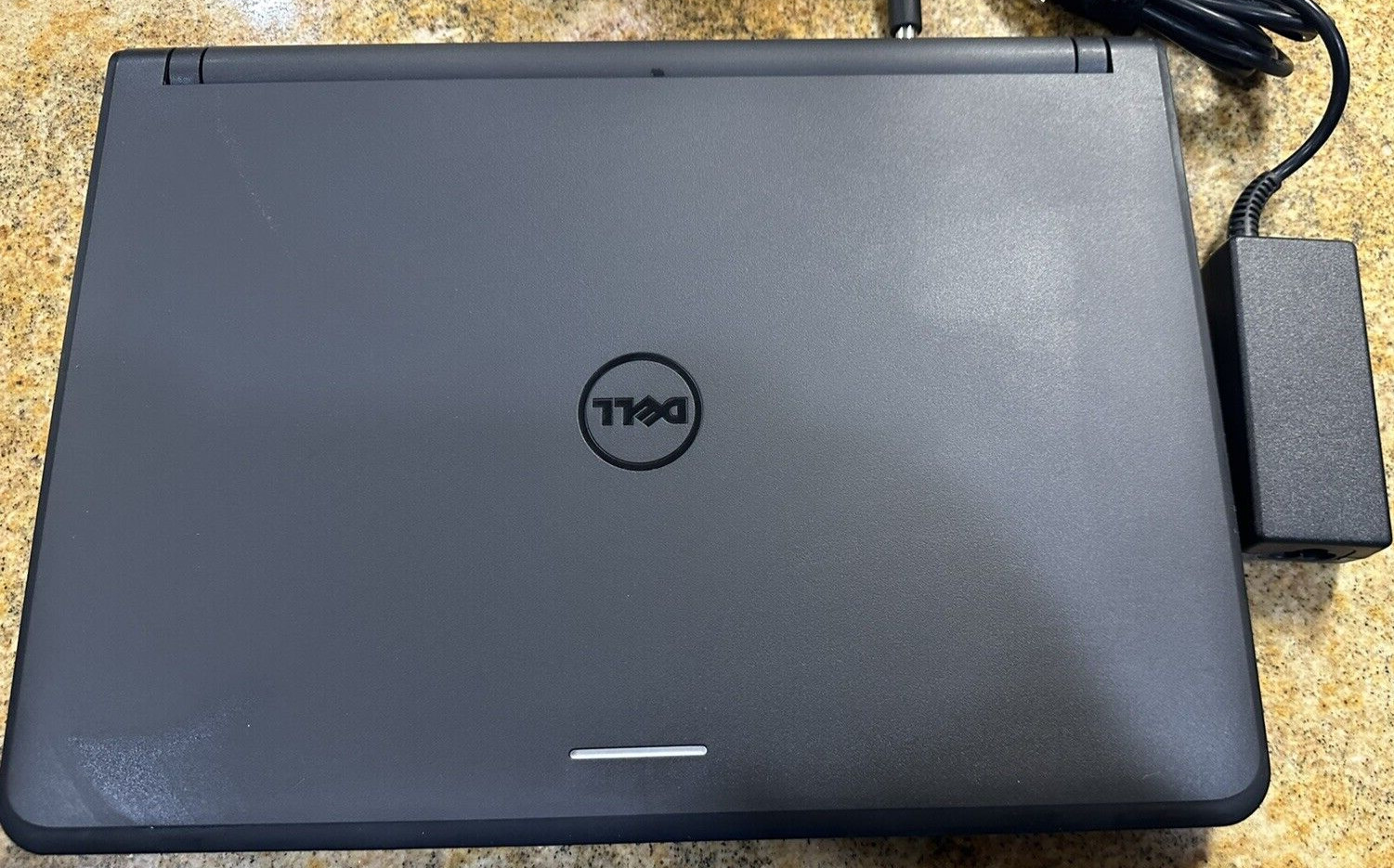 Dell Latitude 3340 13.3″ Intel Celeron 4GB Ram 500GB HDD Window 10 Pro HDMI WiFi