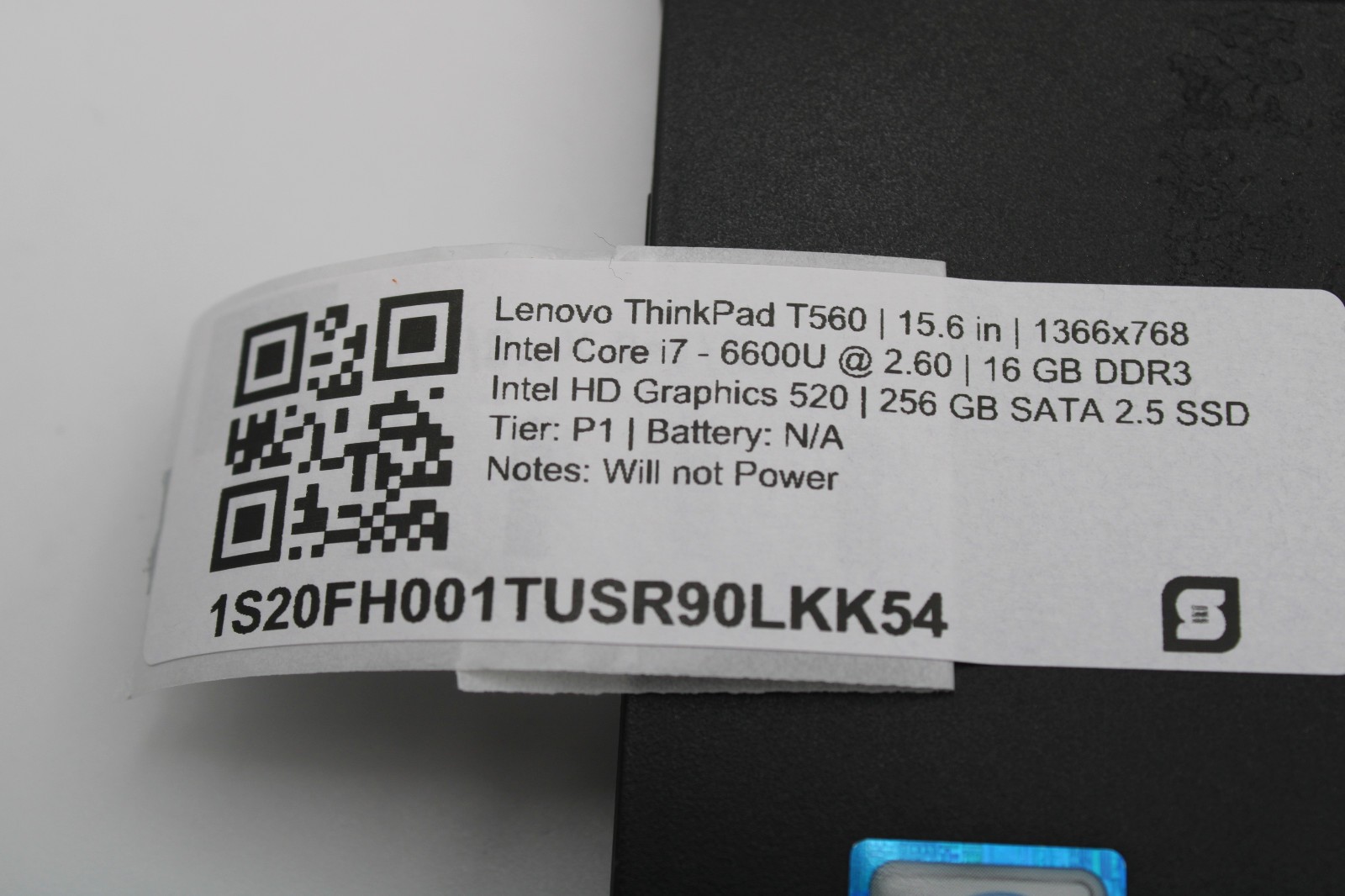 Lenovo Thinkpad T560 _ i7-6600U _ 16GB RAM _ 256GB SSD _ No OS / Boot *PARTS