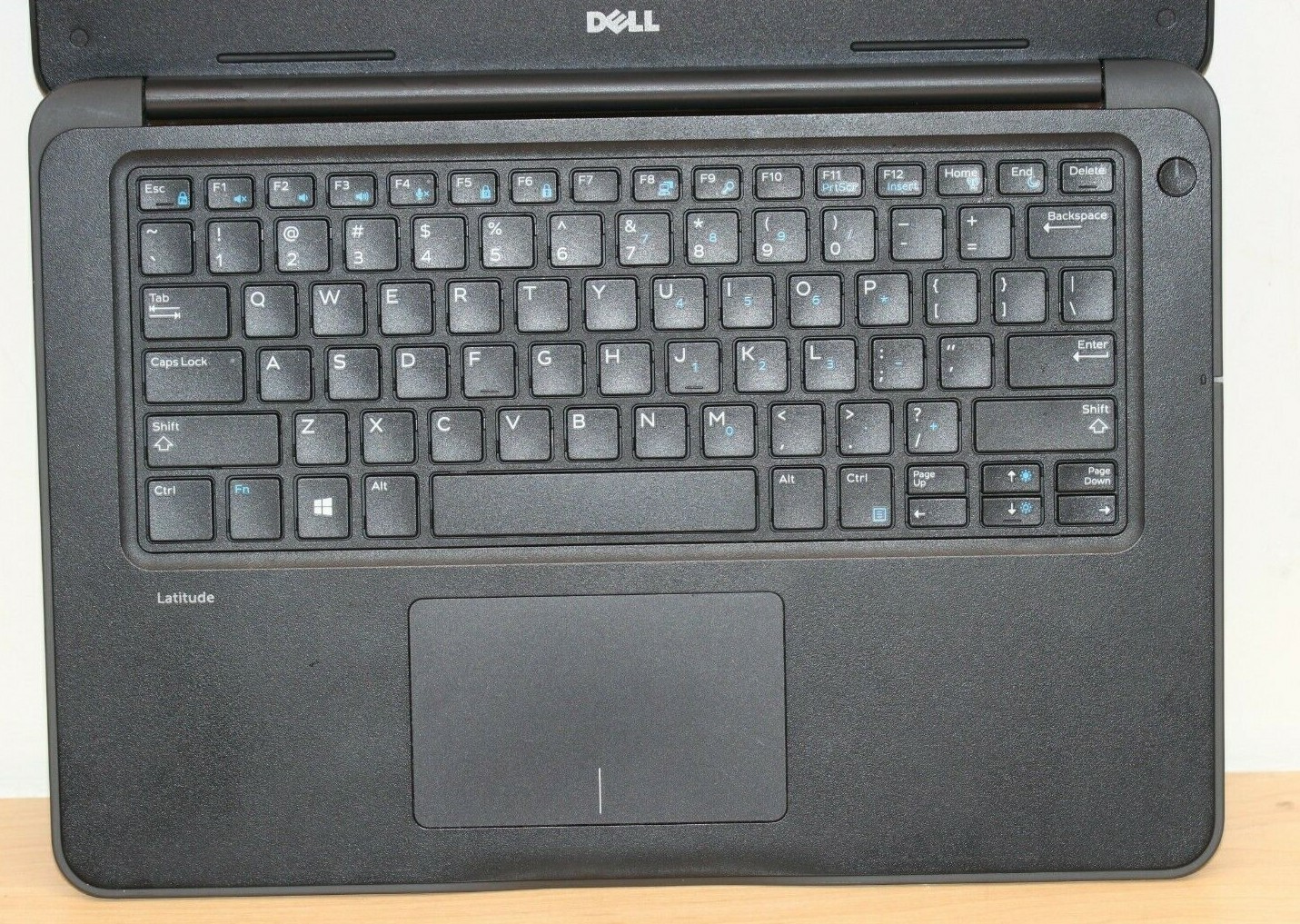 Dell Latitude 3380, i3 CPU, 8 GB DDR4, 1 TB SSD, Windows 10 Pro