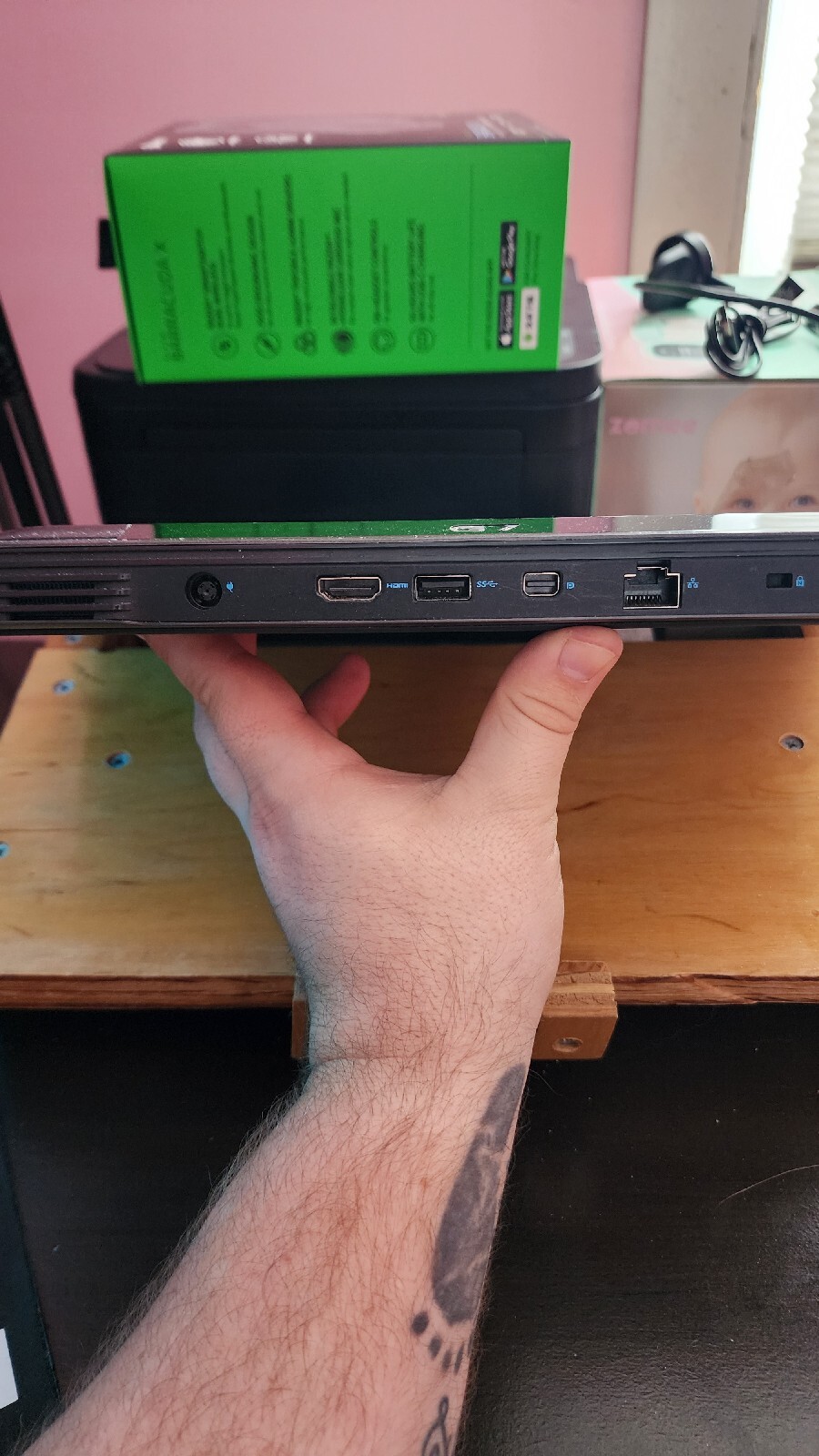 Dell G5 17 7590 i7-9750H 2.60 GHz 15.6 in 256 GB SSD 1 TB HDD 16 GB RAM
