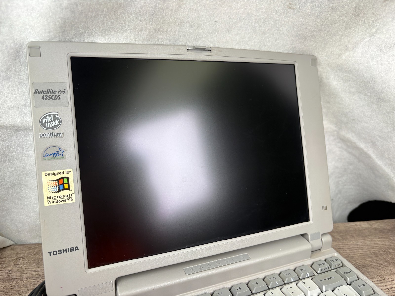 Toshiba Satellite Pro 435CDS Laptop PA1230U + FDD Attachment (Read Desc.)