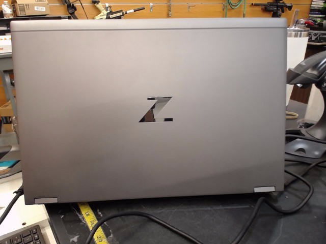 HEWLETT PACKARD ZBOOK FURY 15 G7 32GB RAM 512GB SSD (B08015471)
