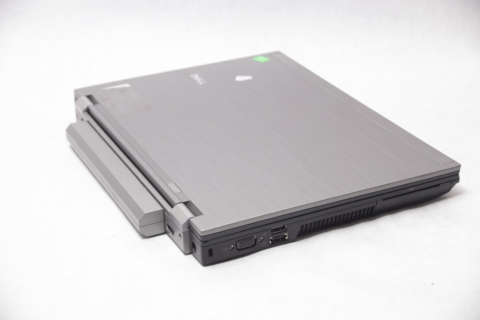 Dell Latitude E6410 14″ Intel i5 M560@2.67GHz 4GB 250GB Win 10 BAD BATTERY