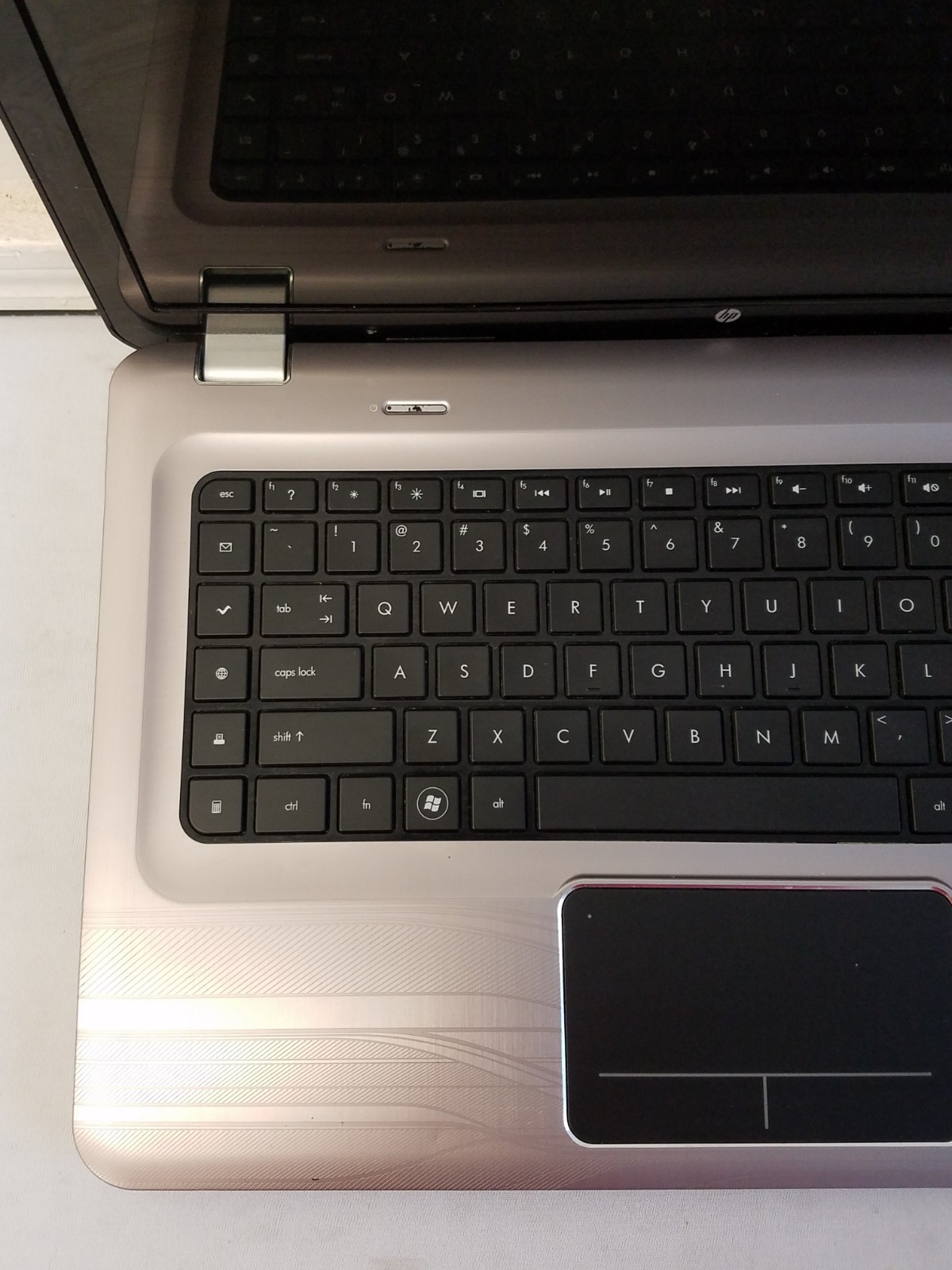 HP Pavilion dv6 Laptop – Intel i3-M350 – 4GB RAM – 500GB HDD – Windows 10