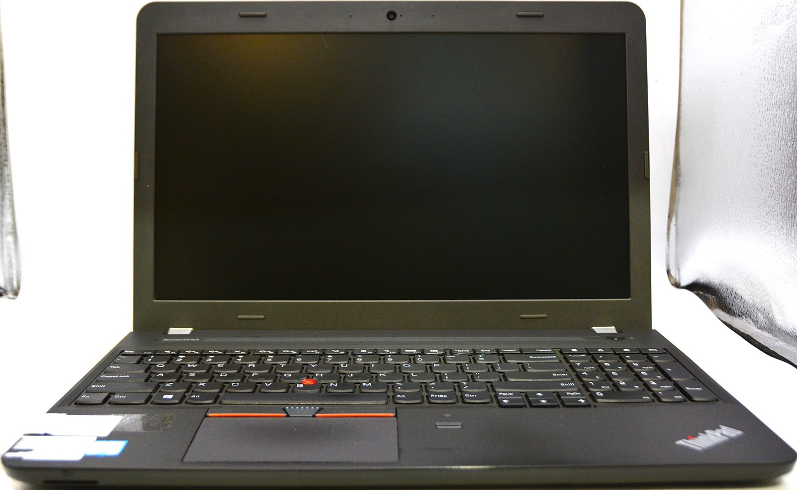 Lenovo Thinkpad E560 i5-6200U NO OS/NO AC/NO BATTERY *PARTS/REPAIR/READ*