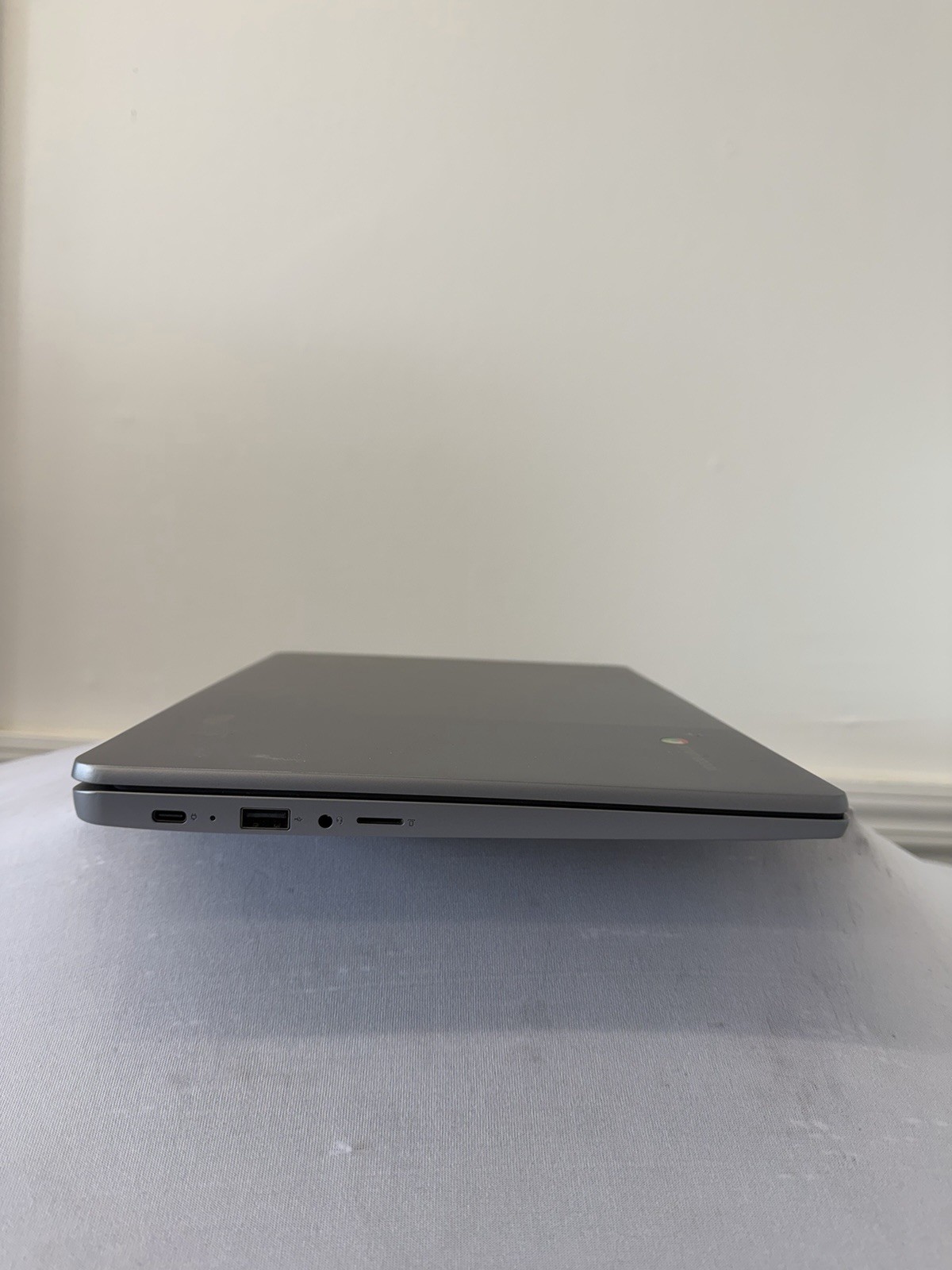 Lenovo Chromebook Ideapad 3-14M836 Laptop – Good Screen-MediaTek MT8183-Read Des