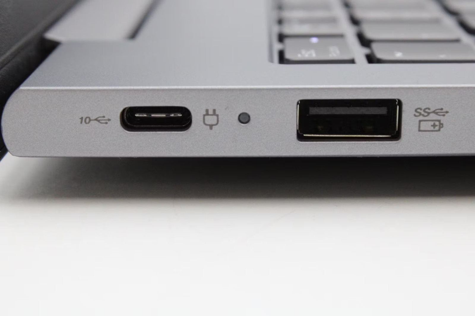Lenovo ThinkBook 16 G6 IRL 16″ i5-1335U, 256GB NVMe, 16GB RAM