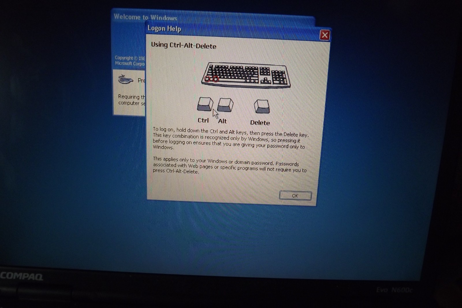 Compaq Evo N600c 15″ Laptop Windows XP + Charger = Original SHIPPING Box