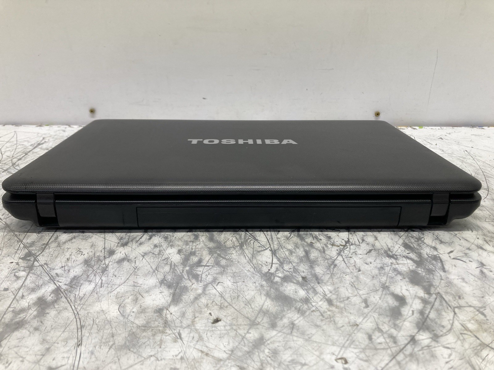 Toshiba Satellite C655D-S5202 AMD C-50 1.00GHz 4GB RAM No HDD | Boot to BIOS
